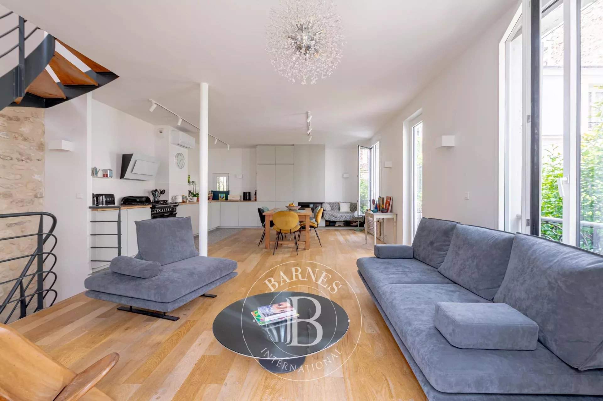 Paris  - House 4 Bedrooms - picture 18
