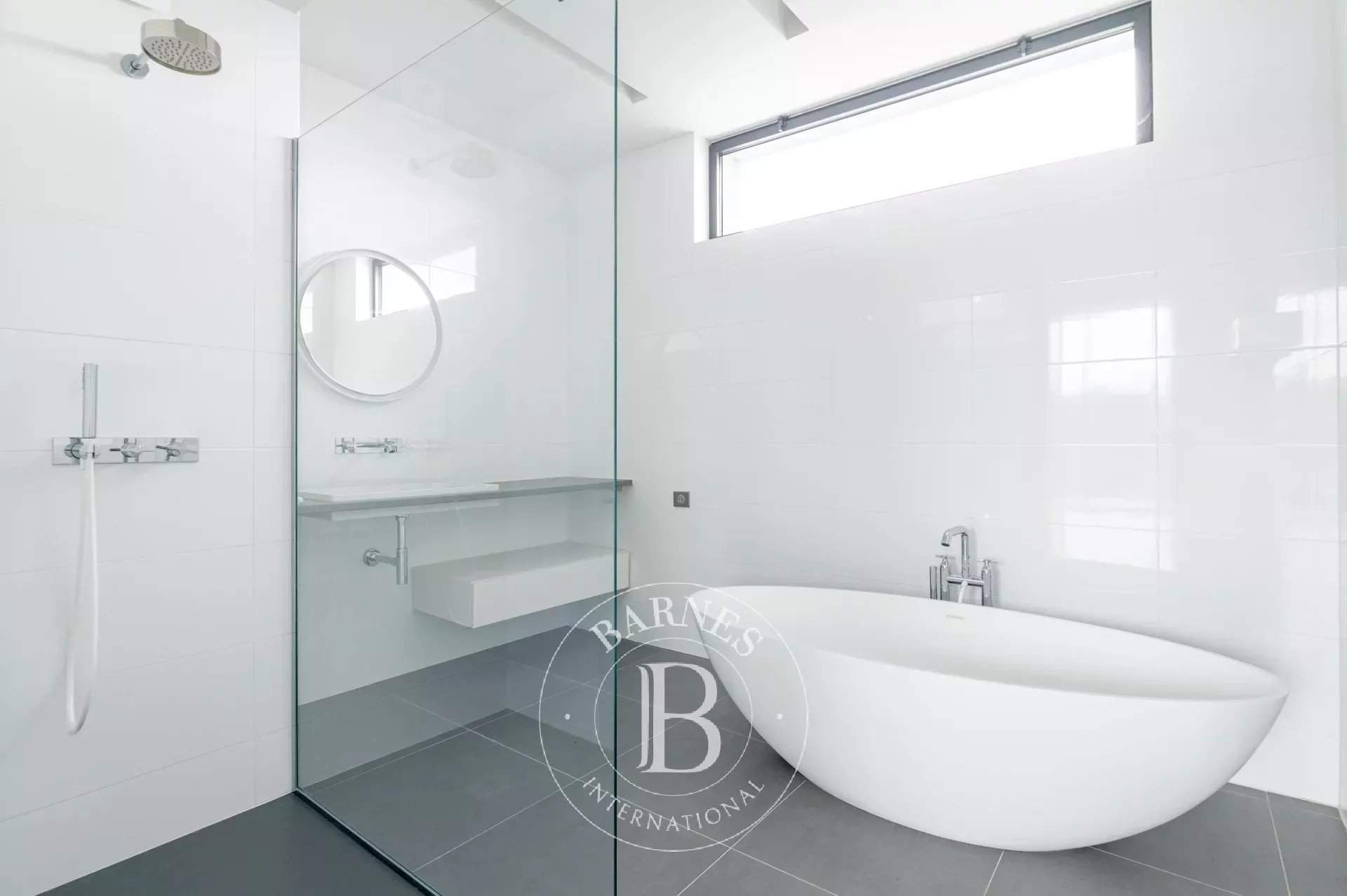 Paris  - Appartement 5 Pi&egrave;ces 3 Chambres - picture 13