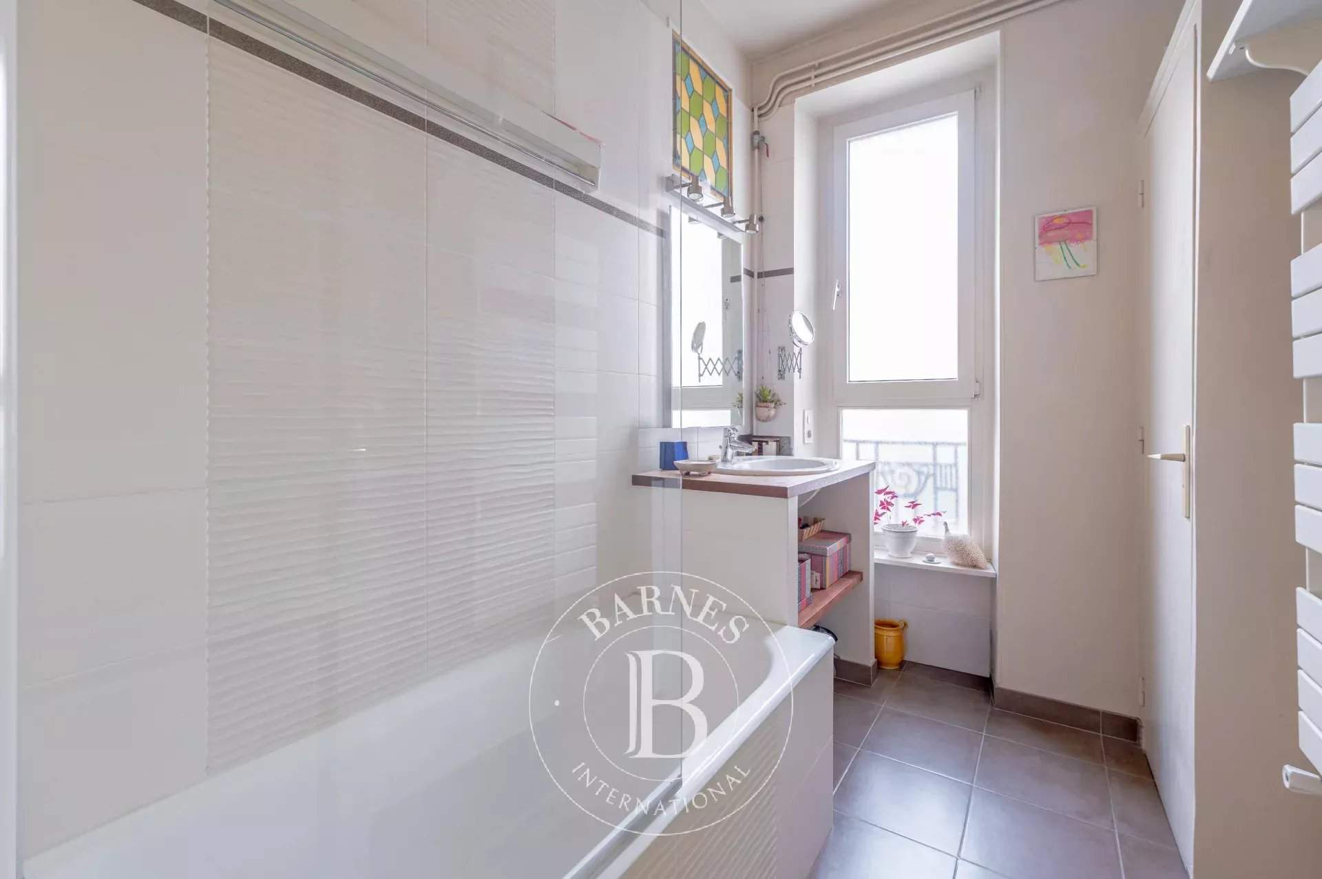 Paris  - Apartment 5 Bedrooms - picture 11