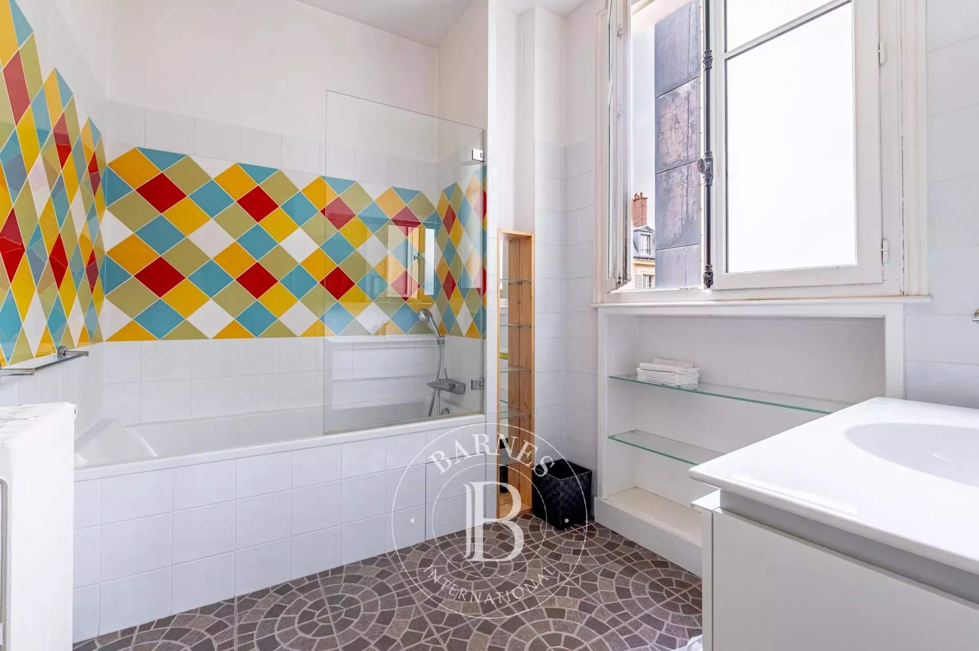 Paris  - Apartment 4 Bedrooms - picture 15