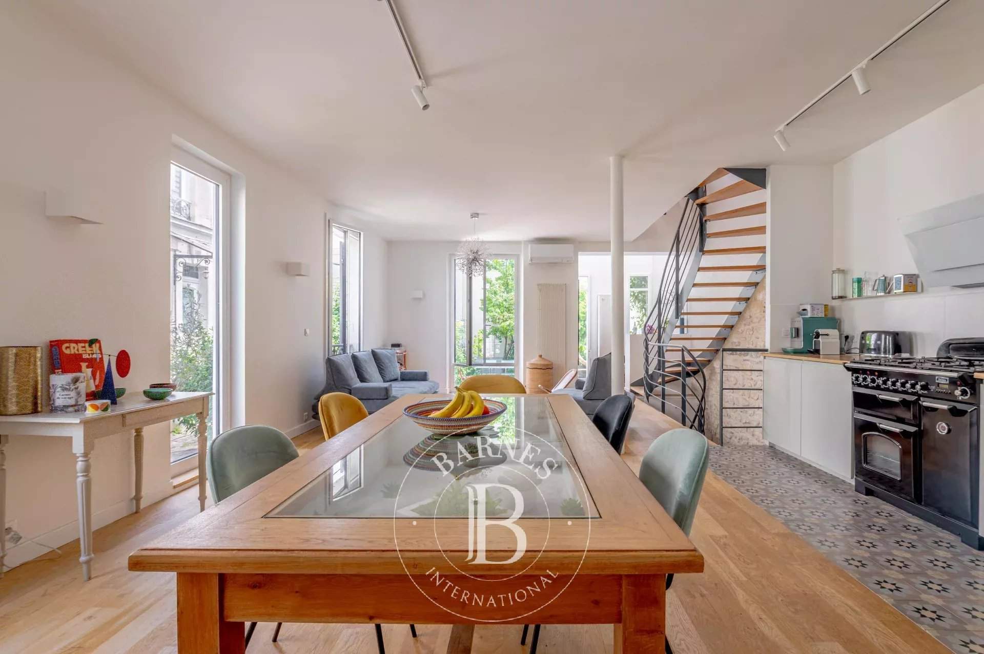 Paris  - House 4 Bedrooms - picture 16
