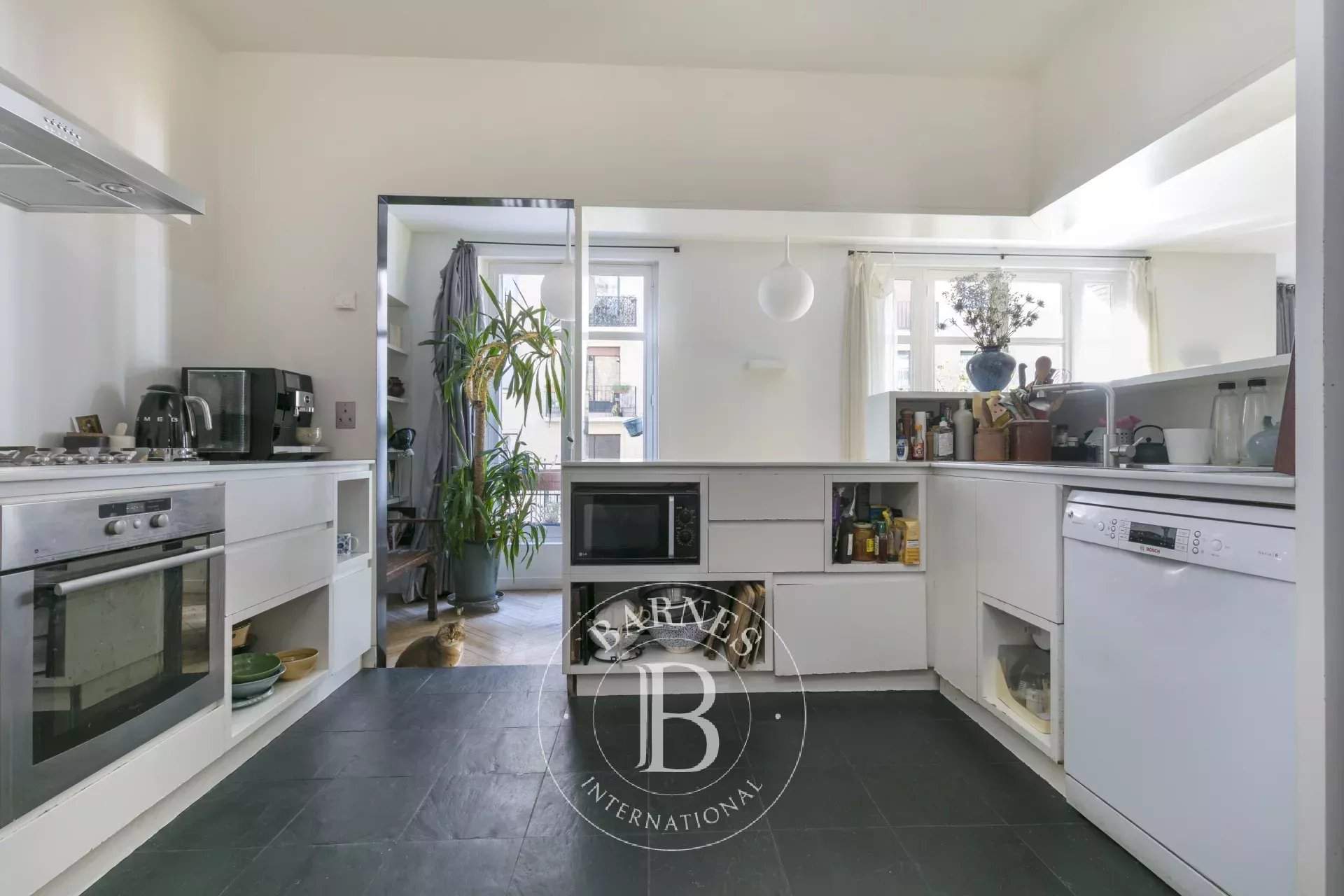 Paris  - Appartement 6 Pi&egrave;ces 4 Chambres - picture 3