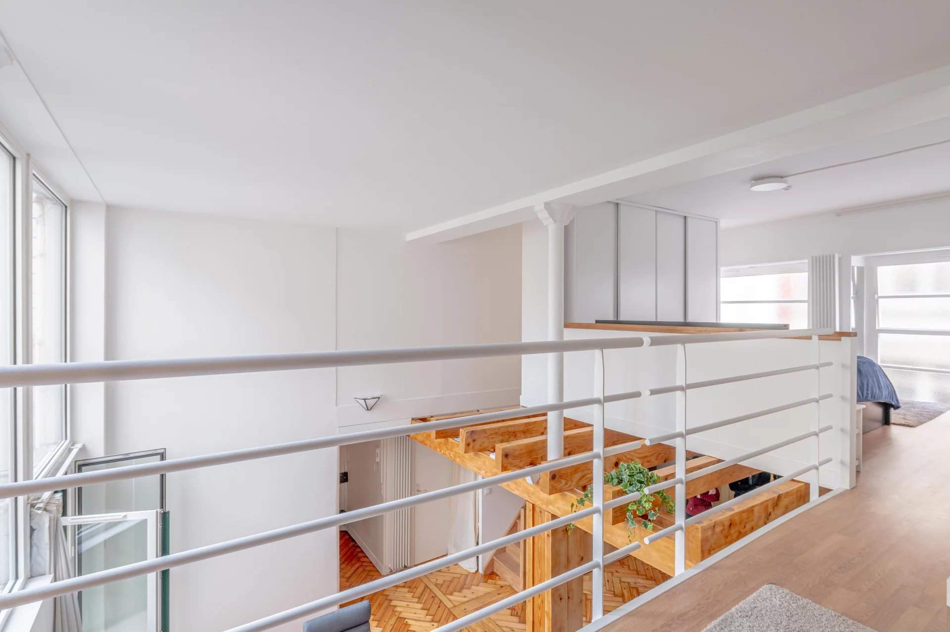 Paris  - Appartement 5 Pi&egrave;ces 2 Chambres - picture 9