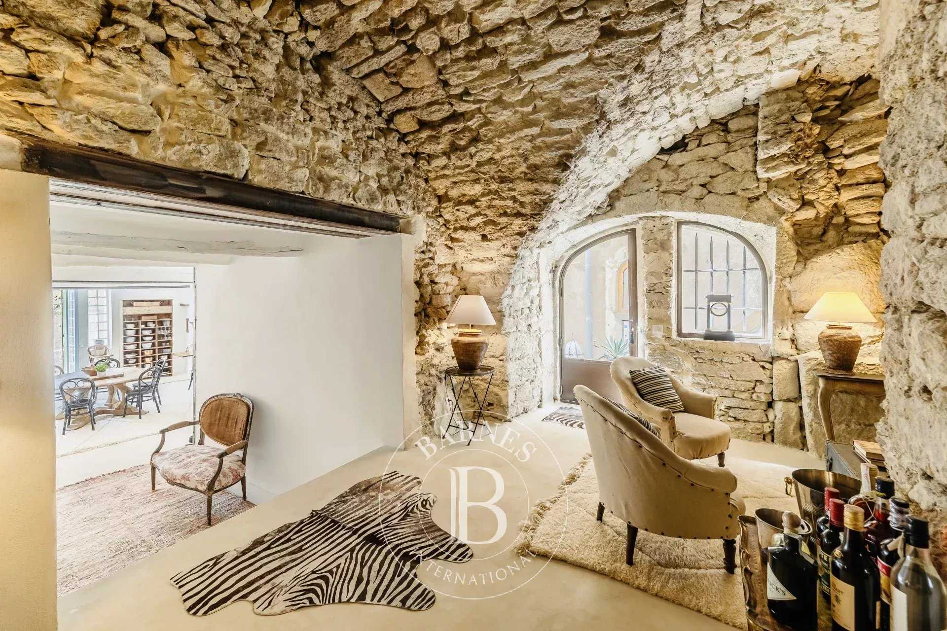 Bonnieux  - Village house 4 Bedrooms