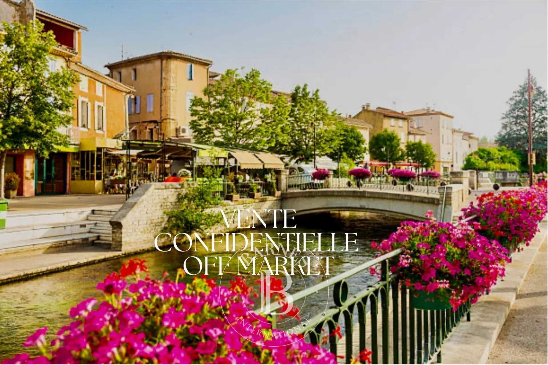 L'Isle-sur-la-Sorgue  - Hôtel 20 Pièces 12 Chambres