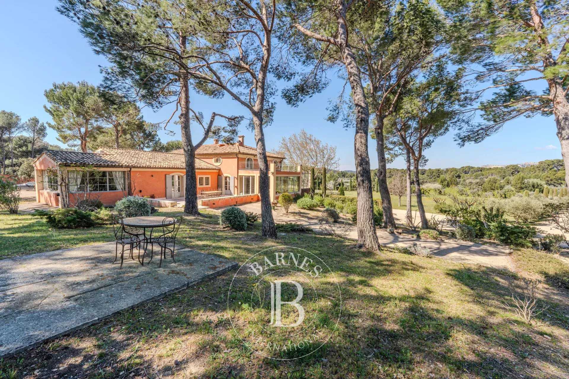 Les Baux-de-Provence  - Maison 11 Pi&egrave;ces 5 Chambres