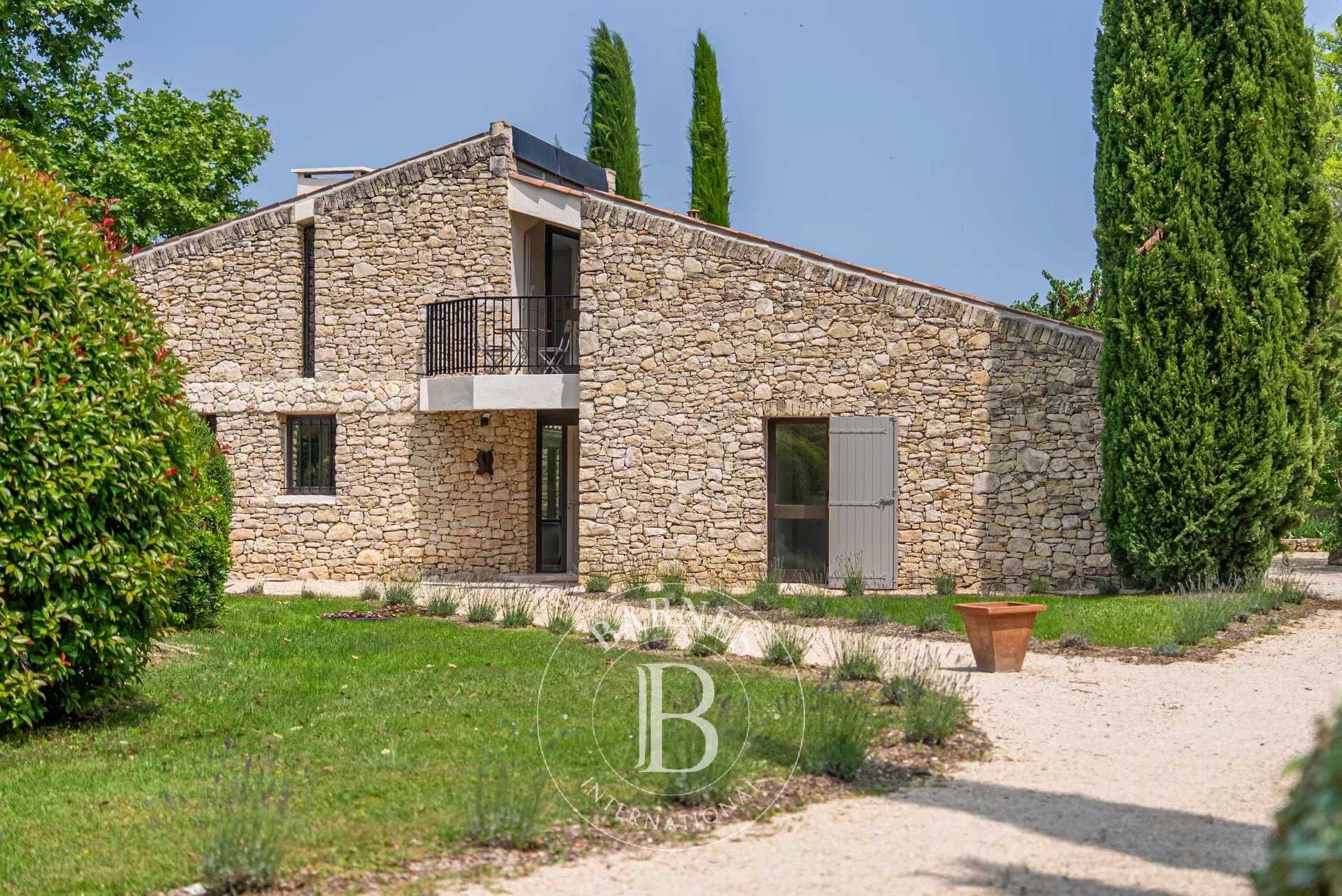 Gordes  - House 5 Bedrooms