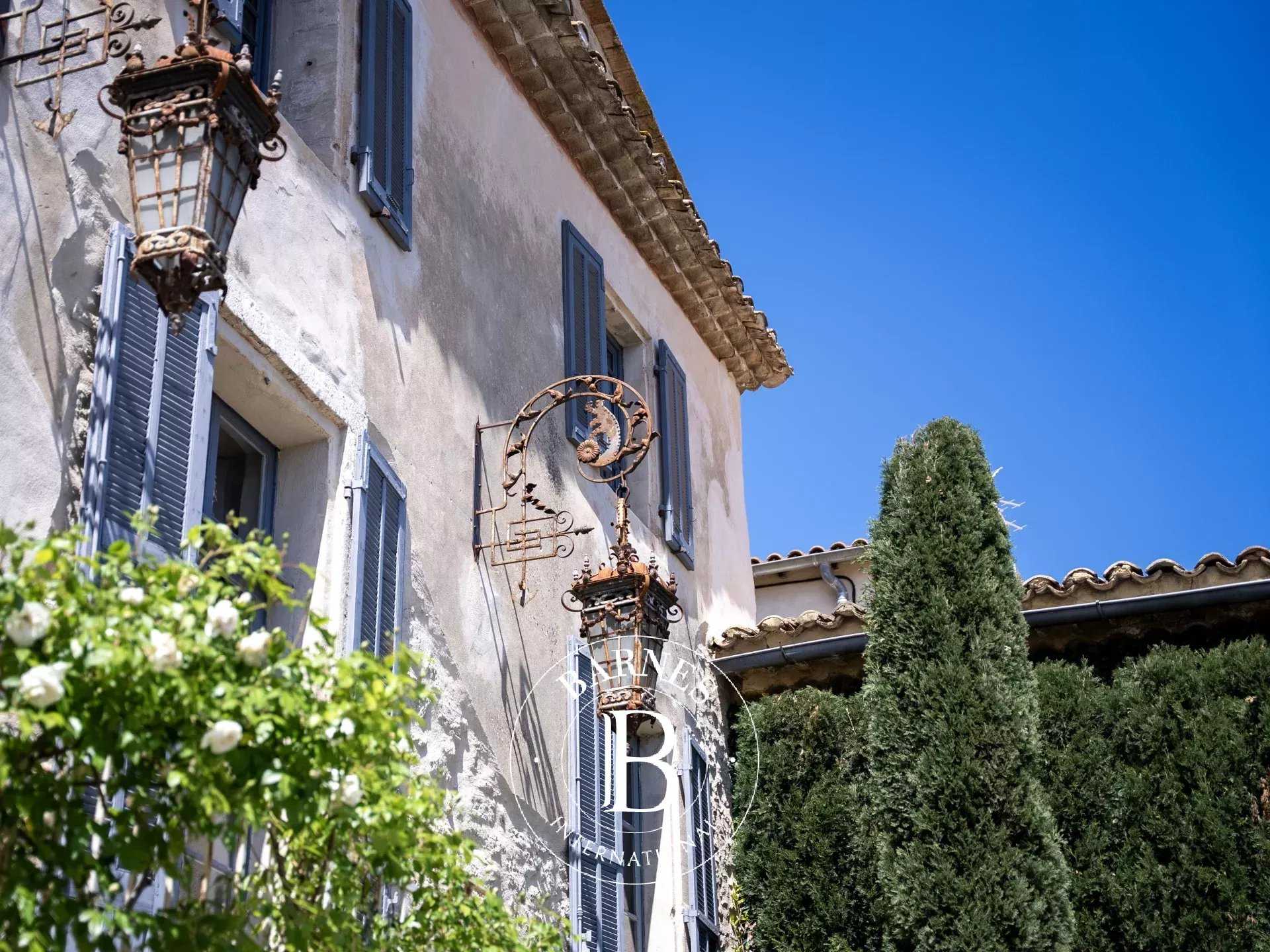 Châteauneuf-de-Gadagne  - Maison 14 Pi&egrave;ces 7 Chambres