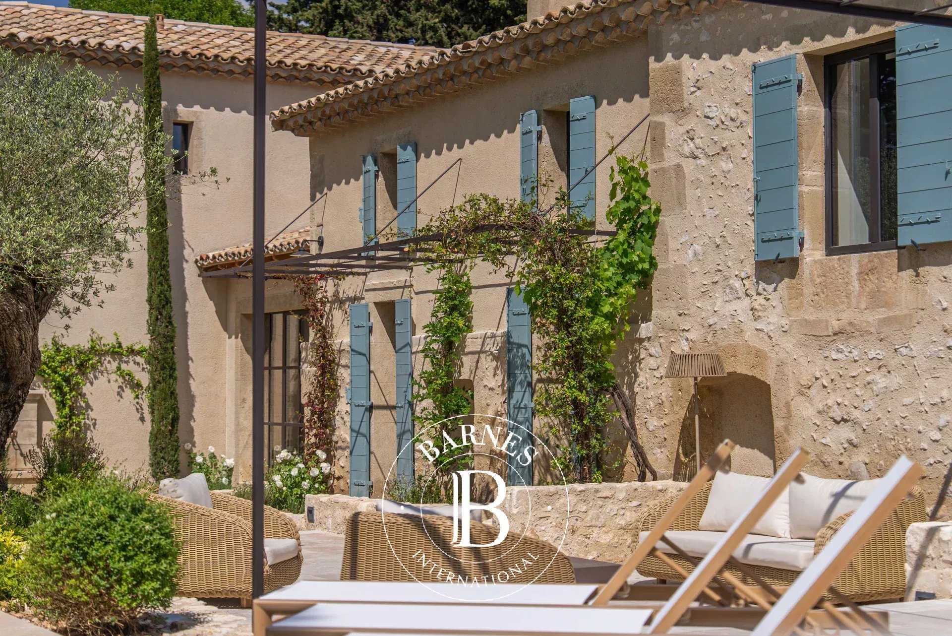 Maussane-les-Alpilles  - House 5 Bedrooms