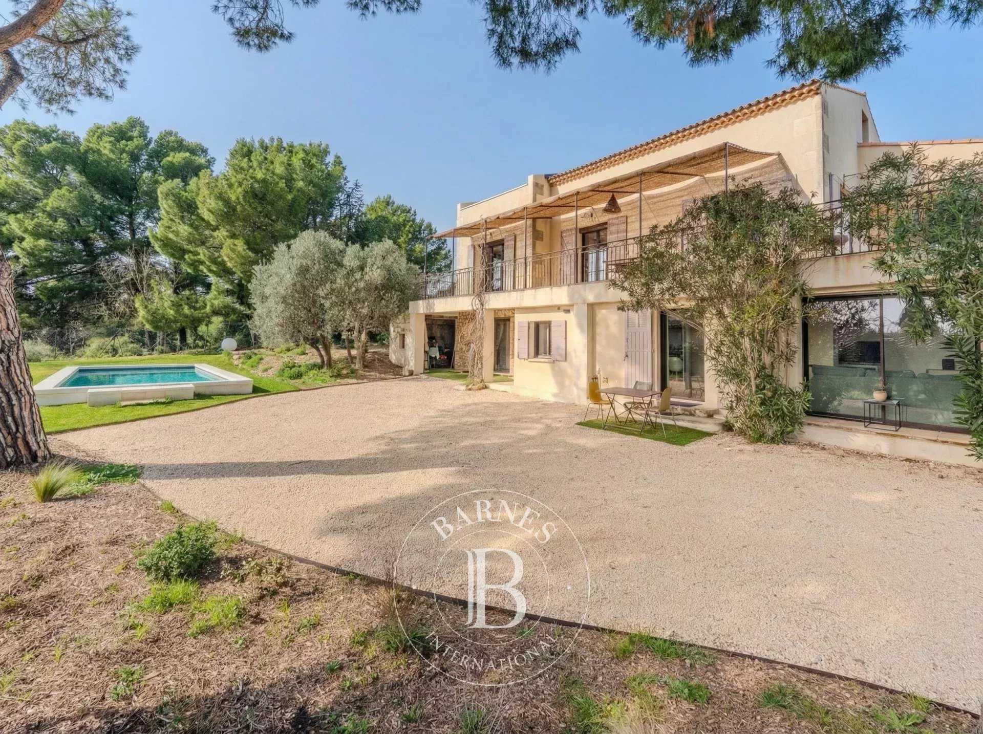 Maussane-les-Alpilles  - House 6 Bedrooms