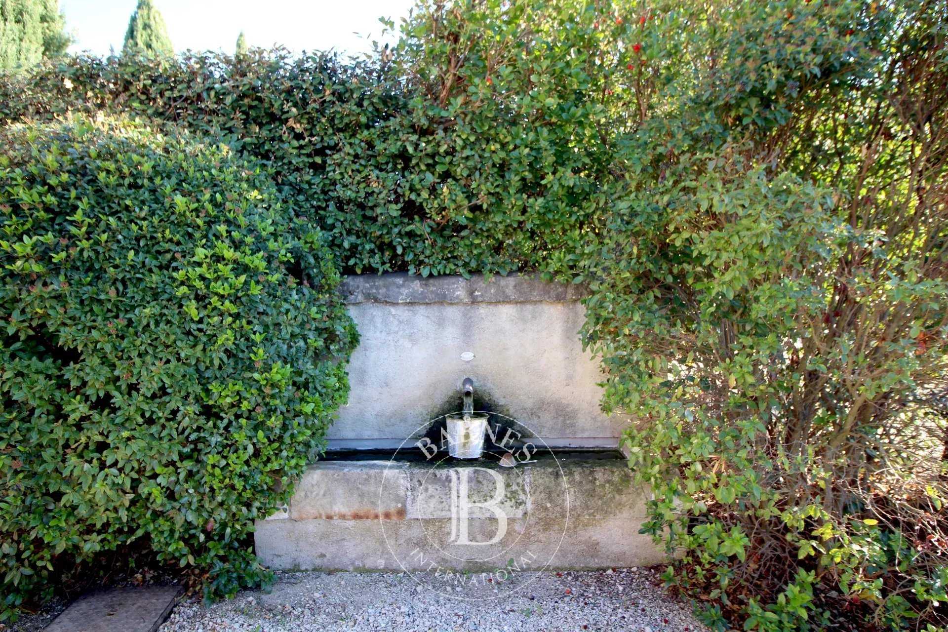 Eygalières  - House 4 Bedrooms