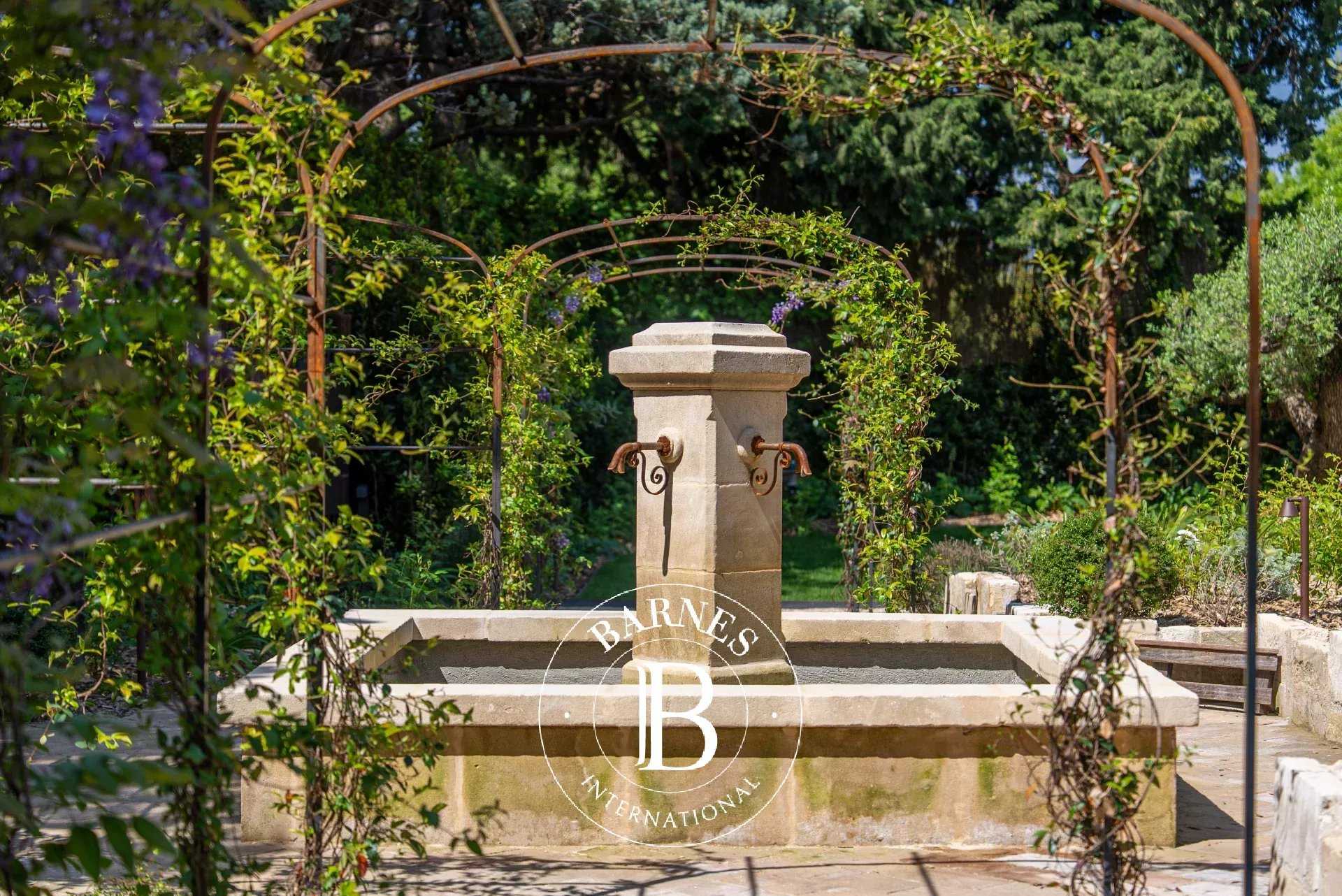 Maussane-les-Alpilles  - House 5 Bedrooms