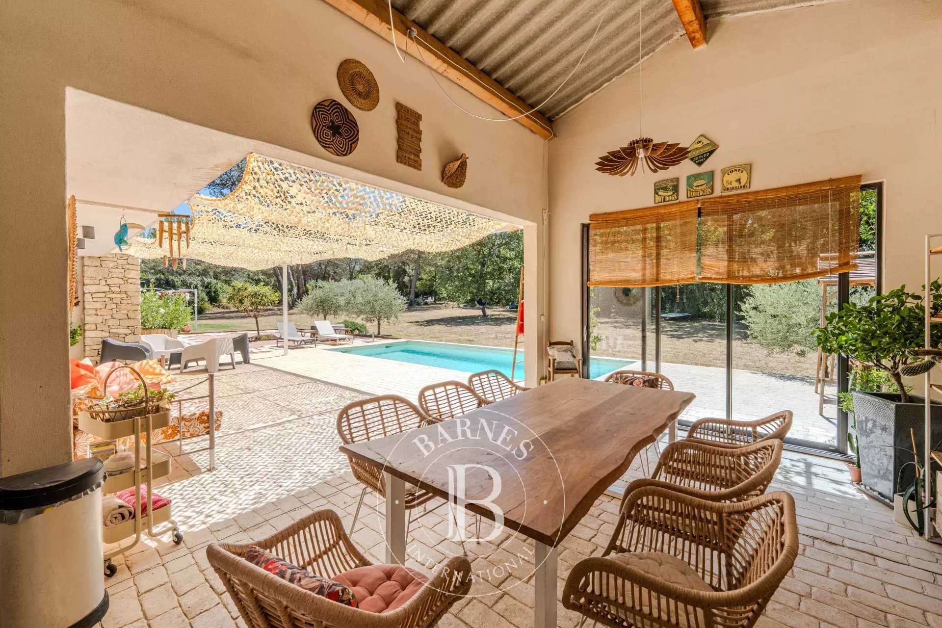 Ménerbes  - House 3 Bedrooms
