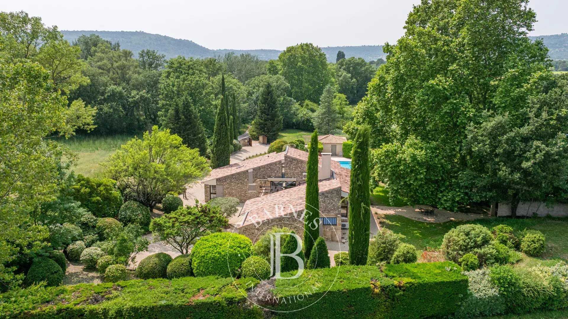 Gordes  - House 5 Bedrooms