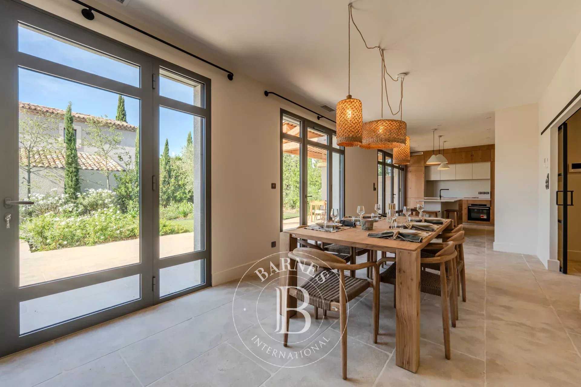 Maussane-les-Alpilles  - Maison 5 Pièces 4 Chambres