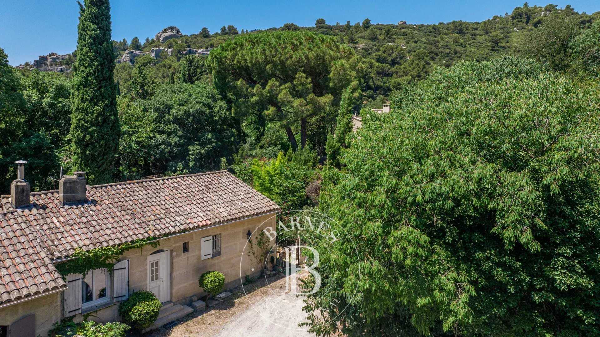 Maison de village Les Baux-de-Provence  -  ref 86076472 (picture 1)