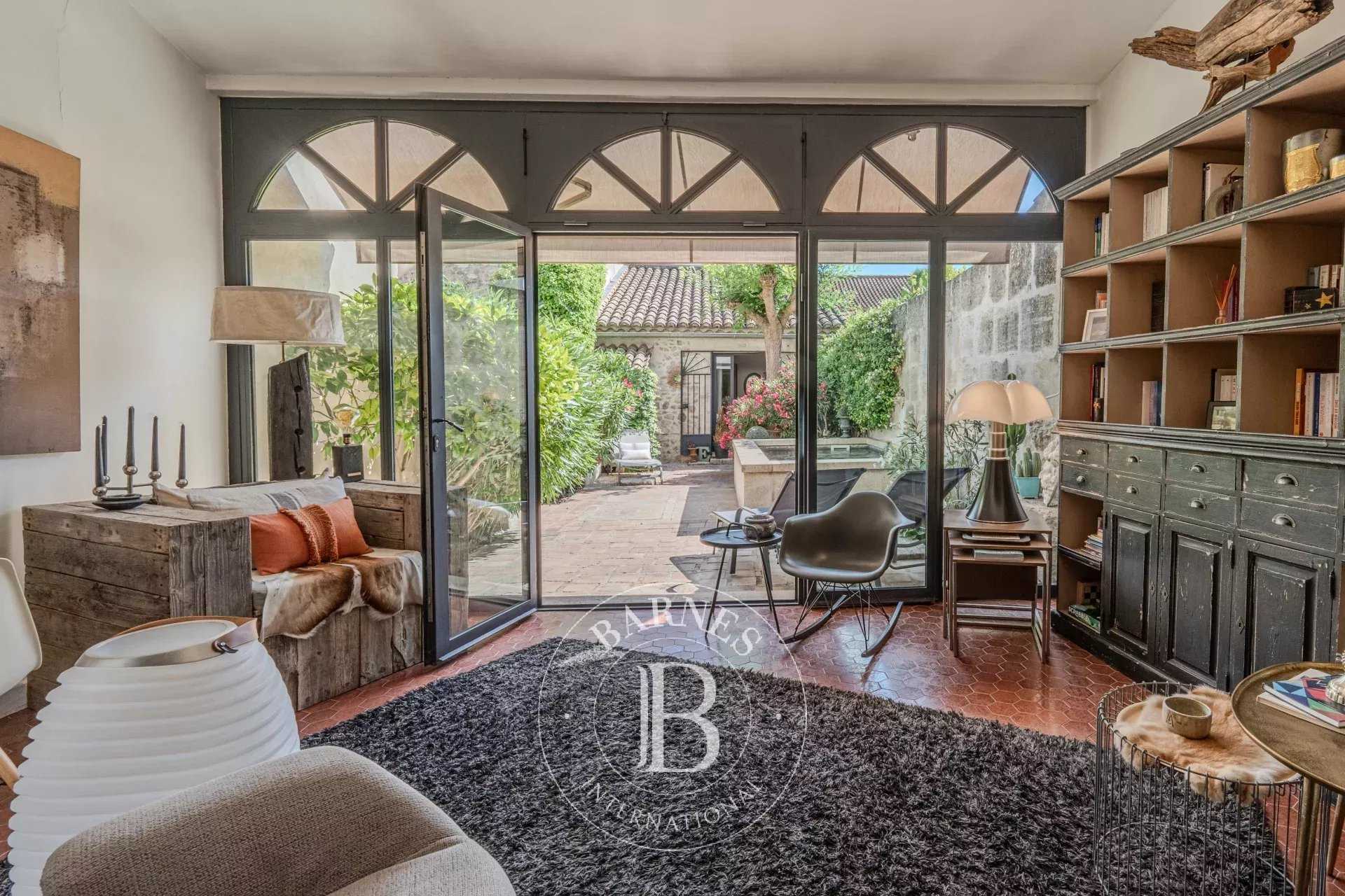Maison Mouriès  -  ref 84860099 (picture 3)
