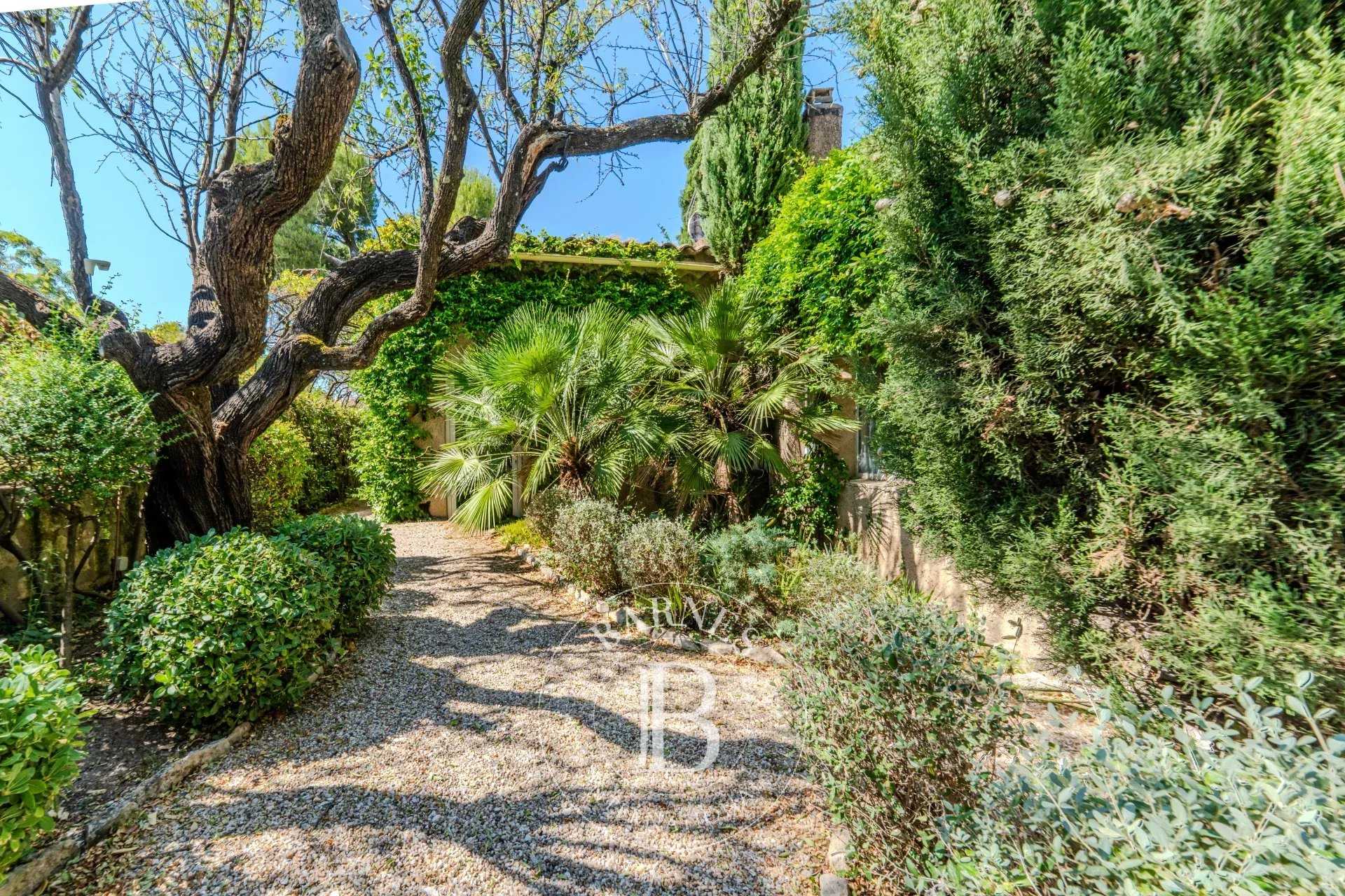 Maison Eygalières  -  ref 86136590 (picture 3)