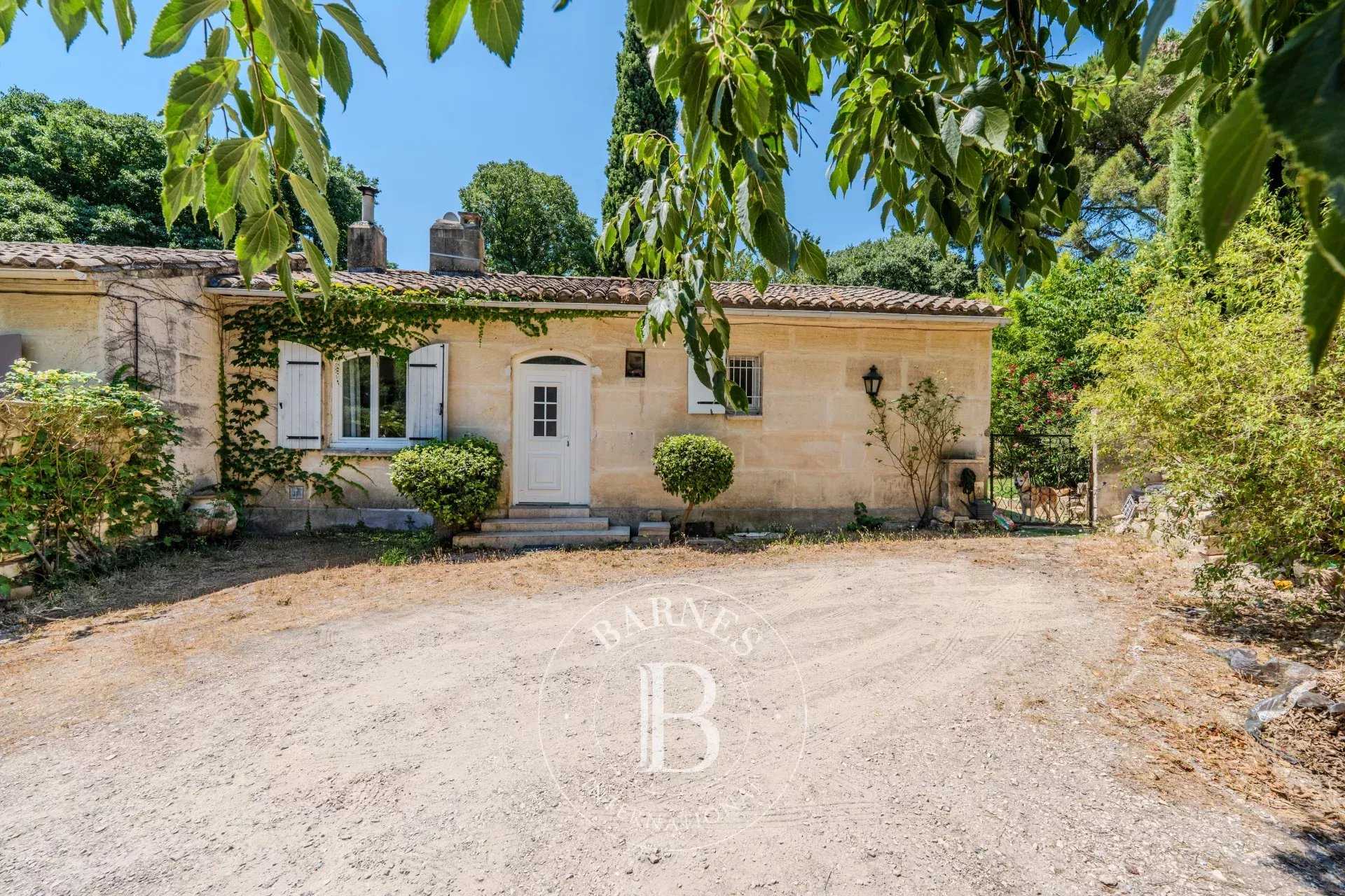 Maison de village Les Baux-de-Provence  -  ref 86076472 (picture 2)