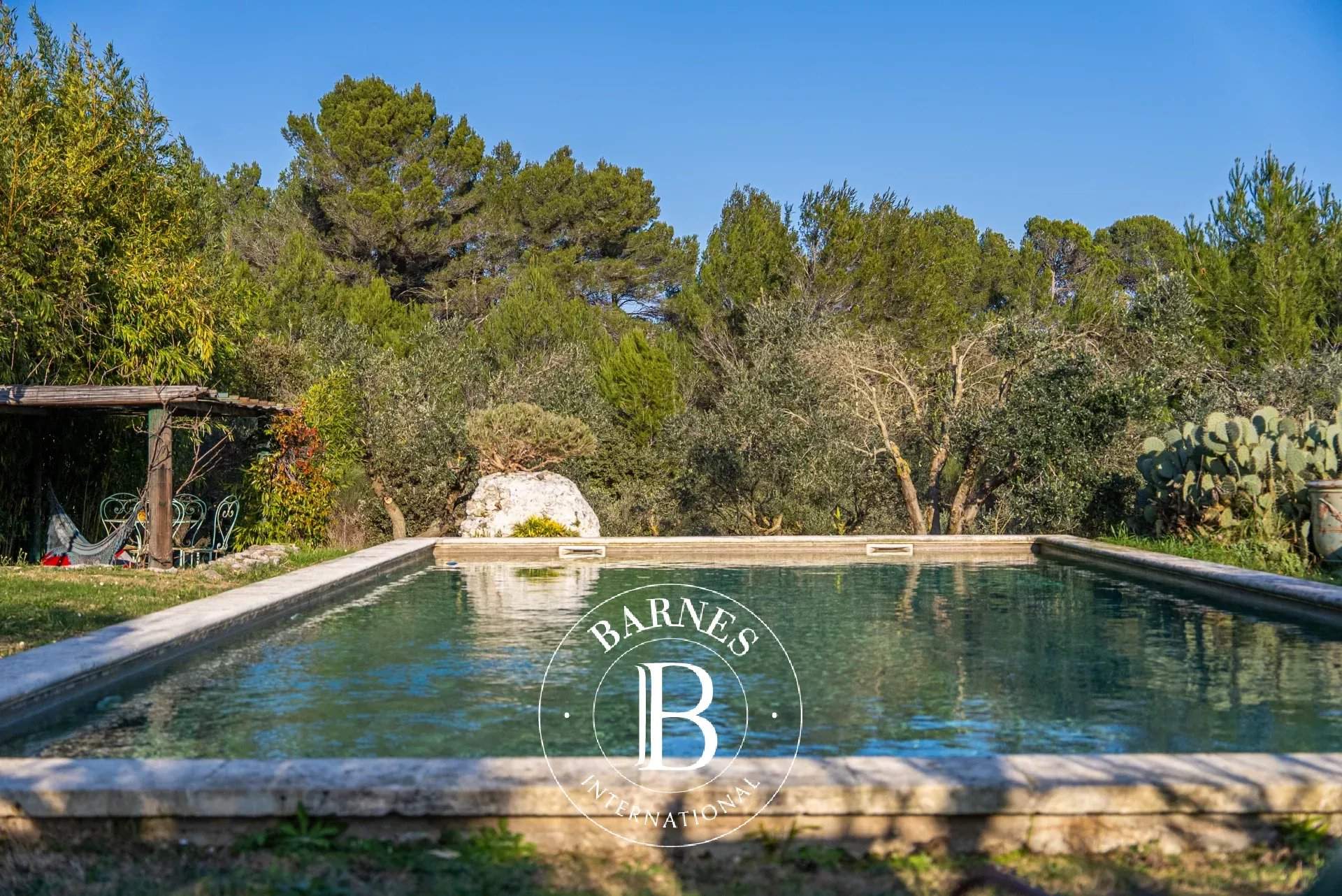 Eygalières  - Property 3 Bedrooms - picture 3