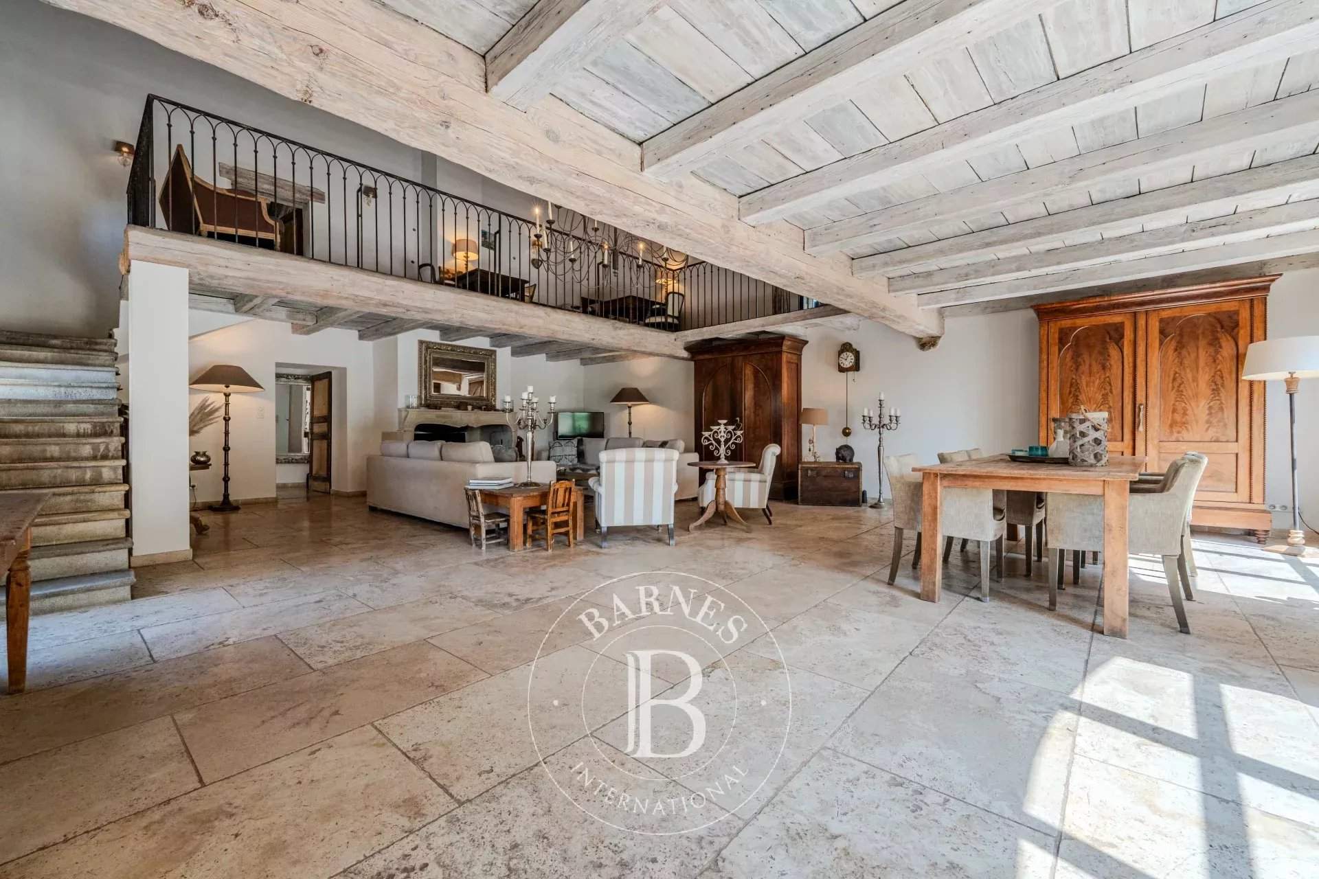 L'Isle-sur-la-Sorgue  - Property  - picture 7