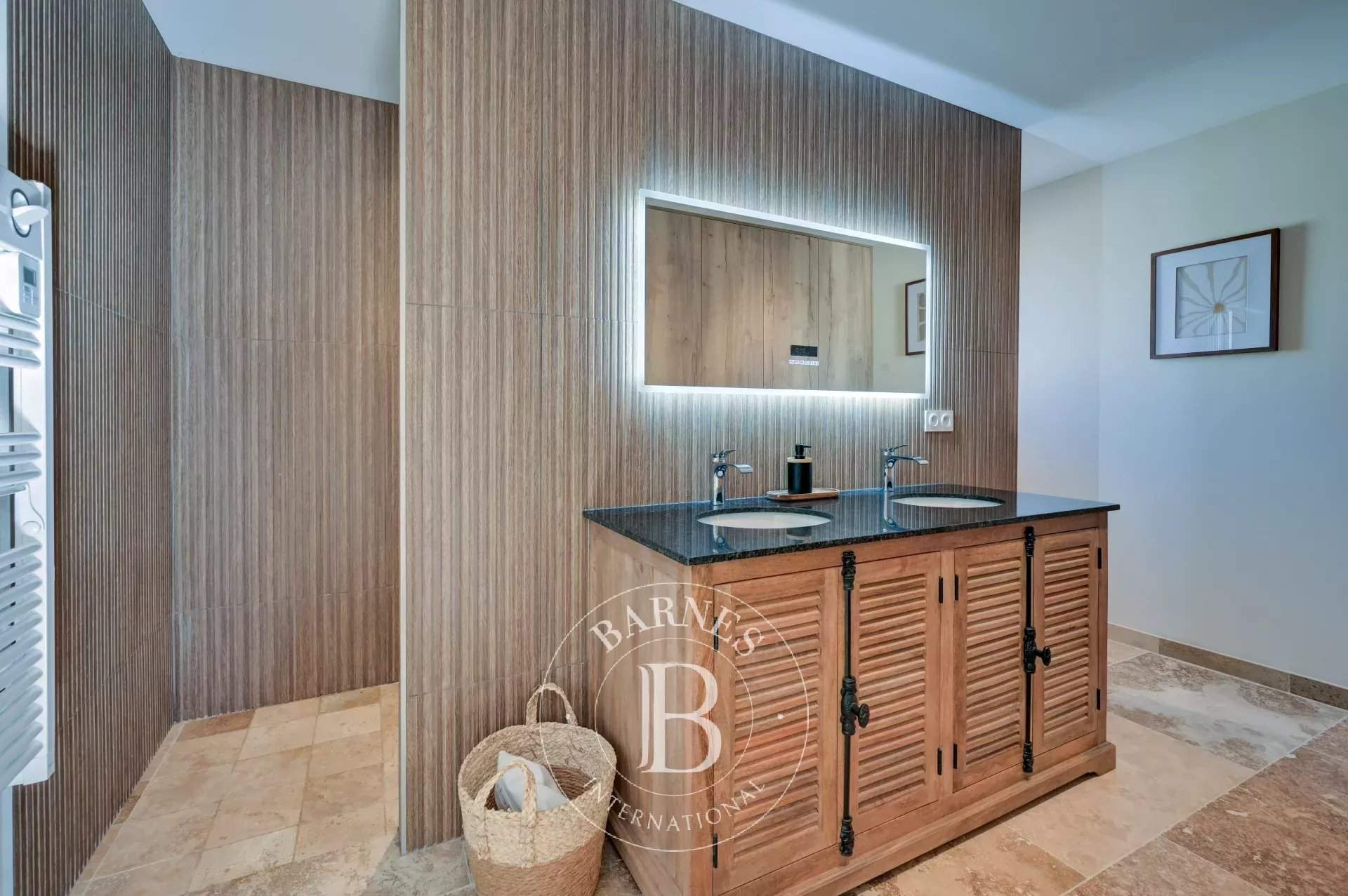 Mollégès  - Maison 5 Pièces 4 Chambres - picture 7