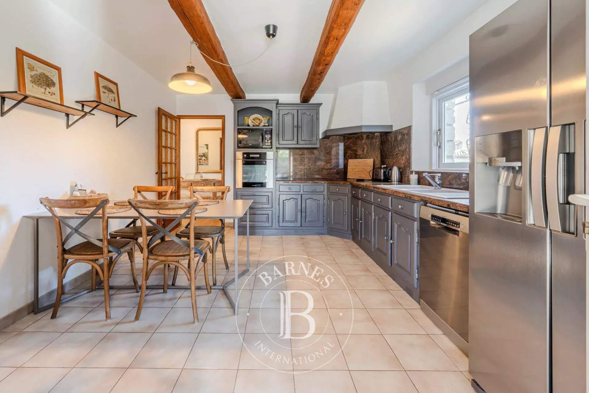 Cavaillon  - Maison de village 8 Pi&egrave;ces 5 Chambres - picture 12