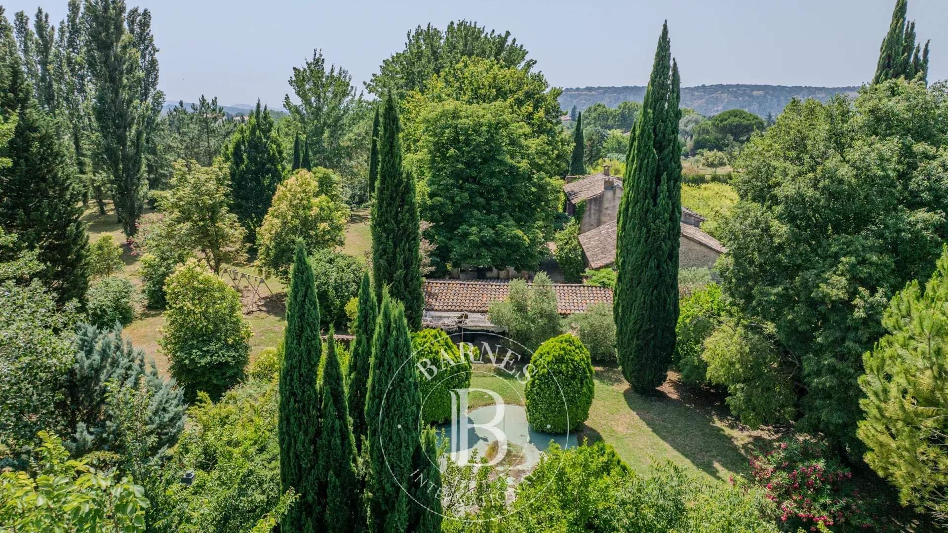 Taillades  - Mas 8 Bedrooms - picture 1