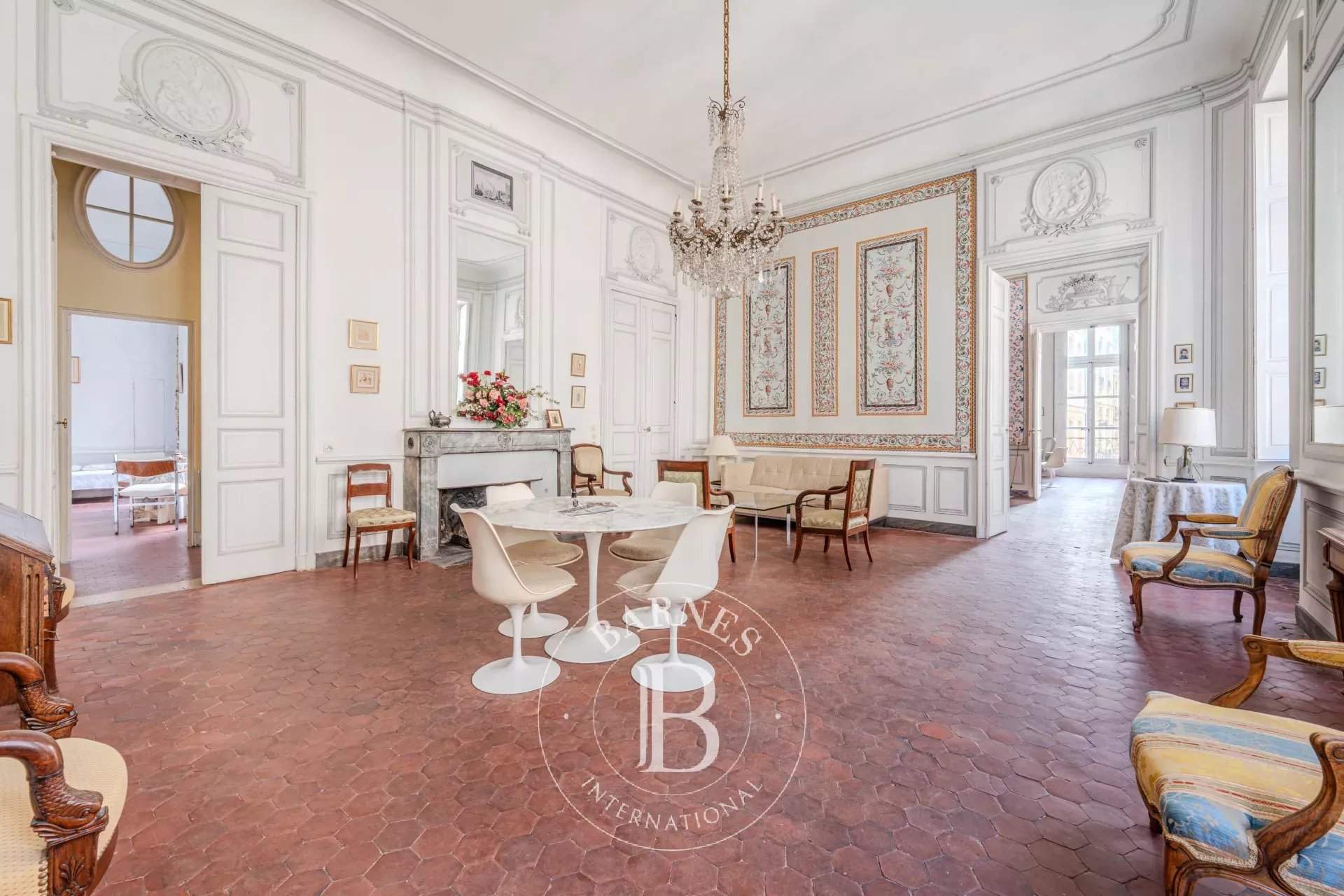 Avignon  - Appartement 10 Pi&egrave;ces 4 Chambres - picture 10