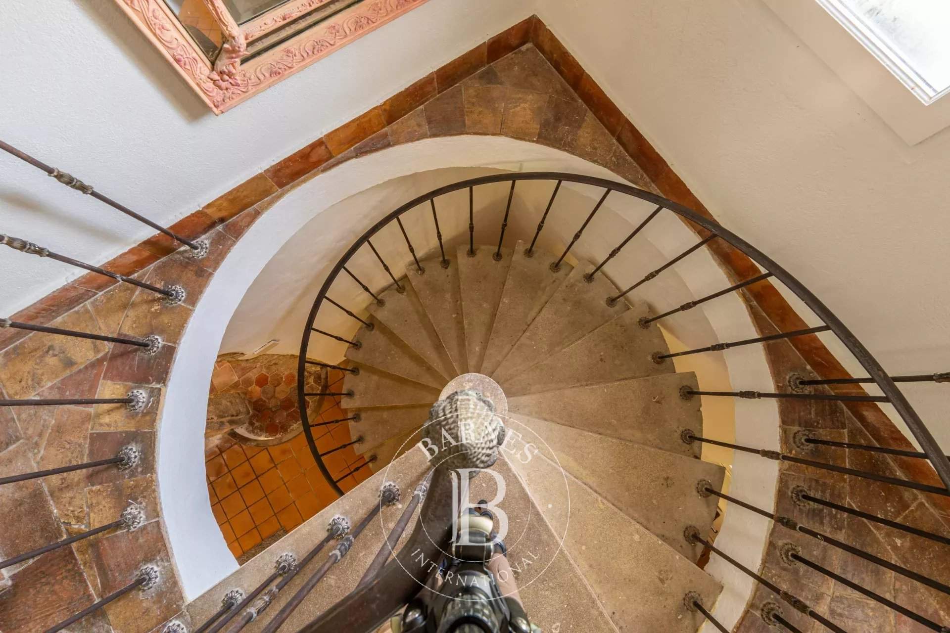 Taillades  - Mas 12 Pi&egrave;ces 8 Chambres - picture 5