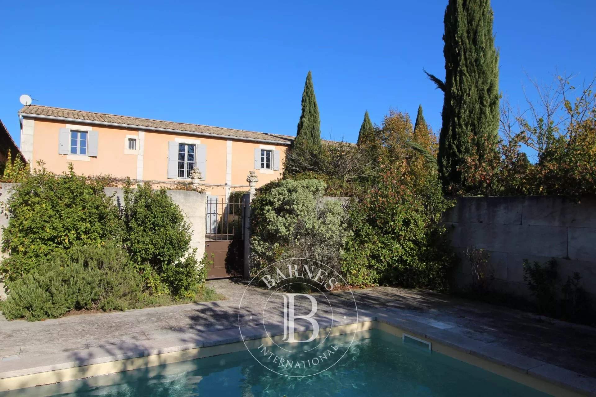 Eygalières  - House 4 Bedrooms - picture 1