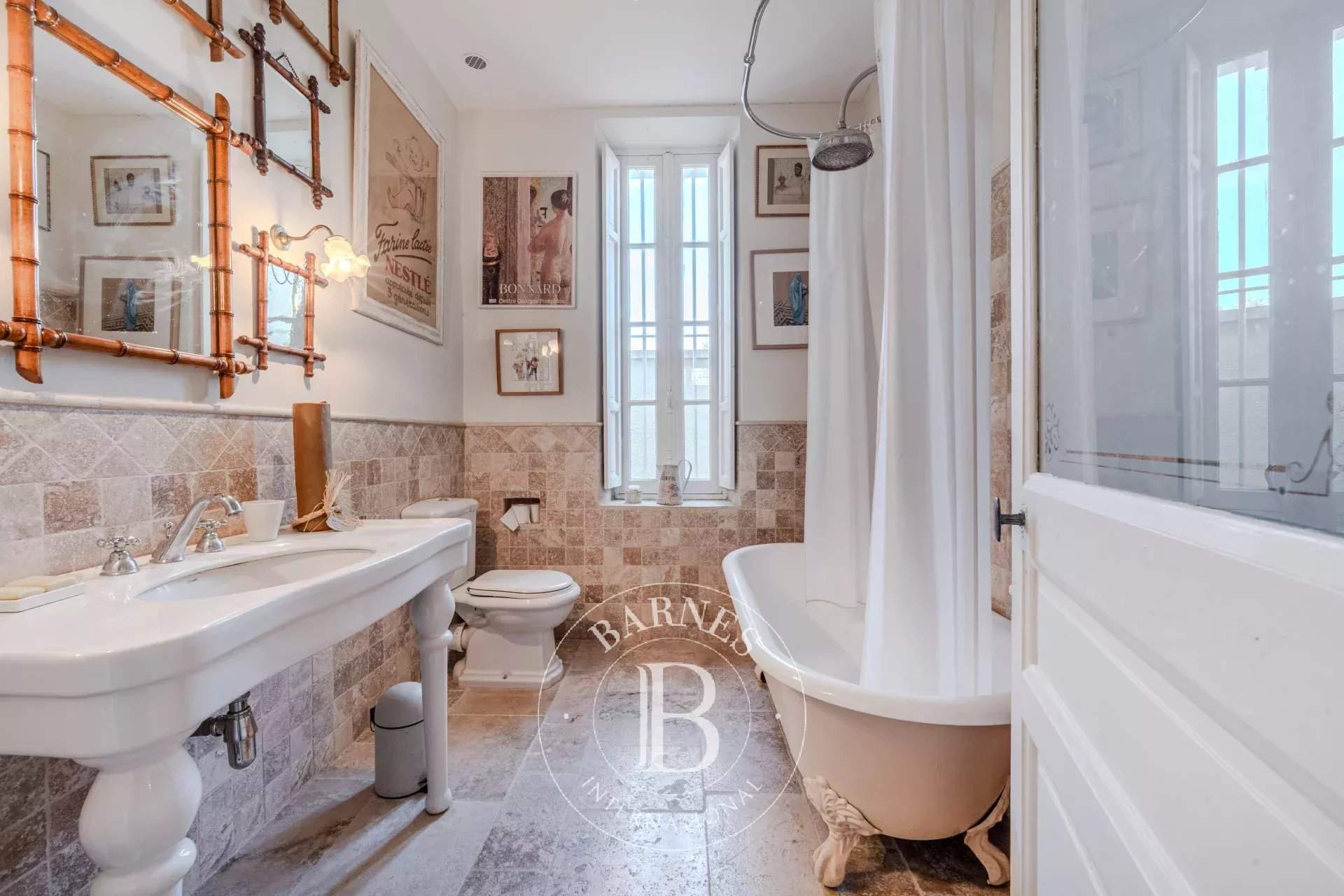 Eygalières  - House 3 Bedrooms - picture 9