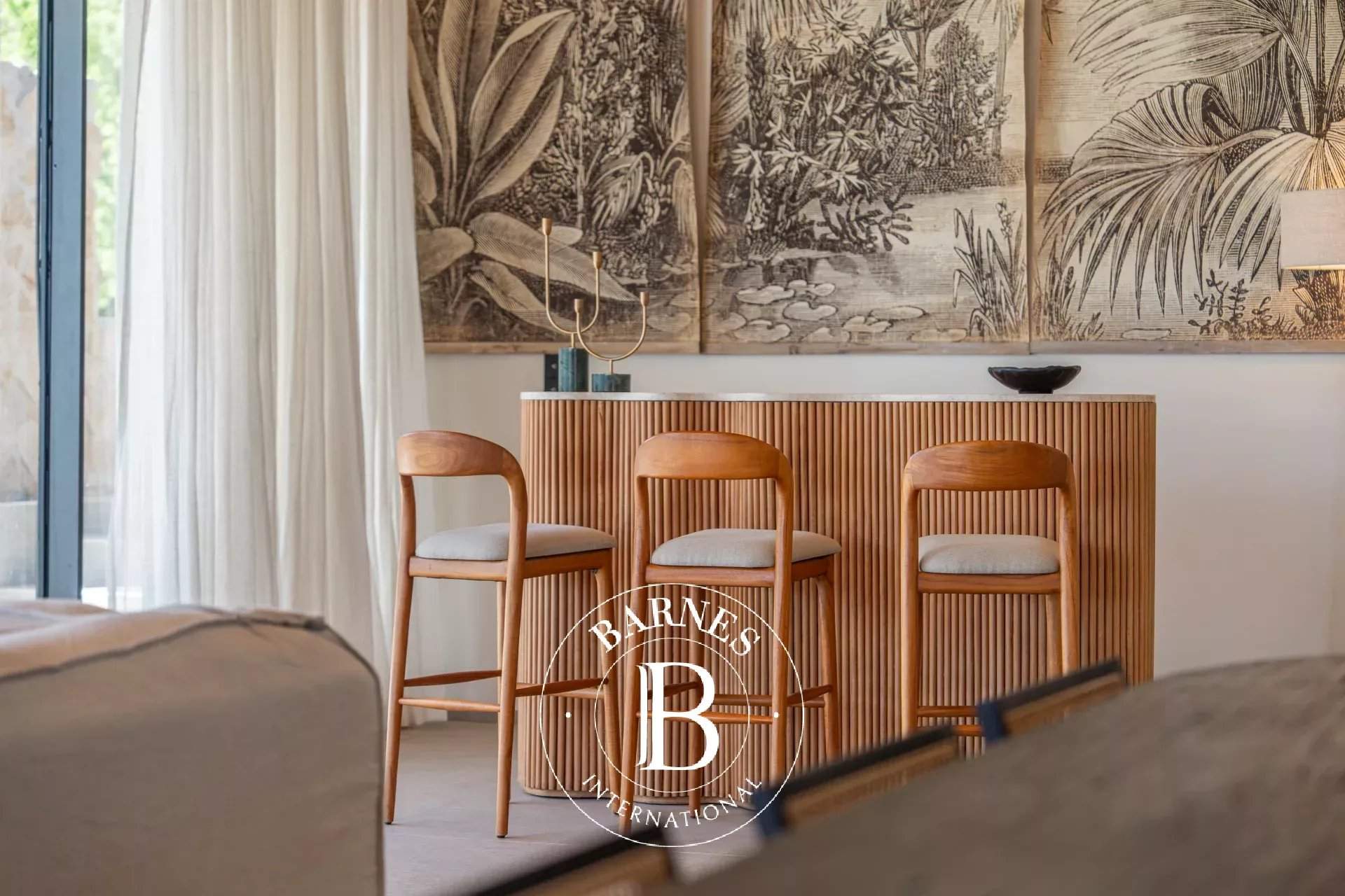 Eygalières  - Maison 8 Pi&egrave;ces 6 Chambres - picture 15