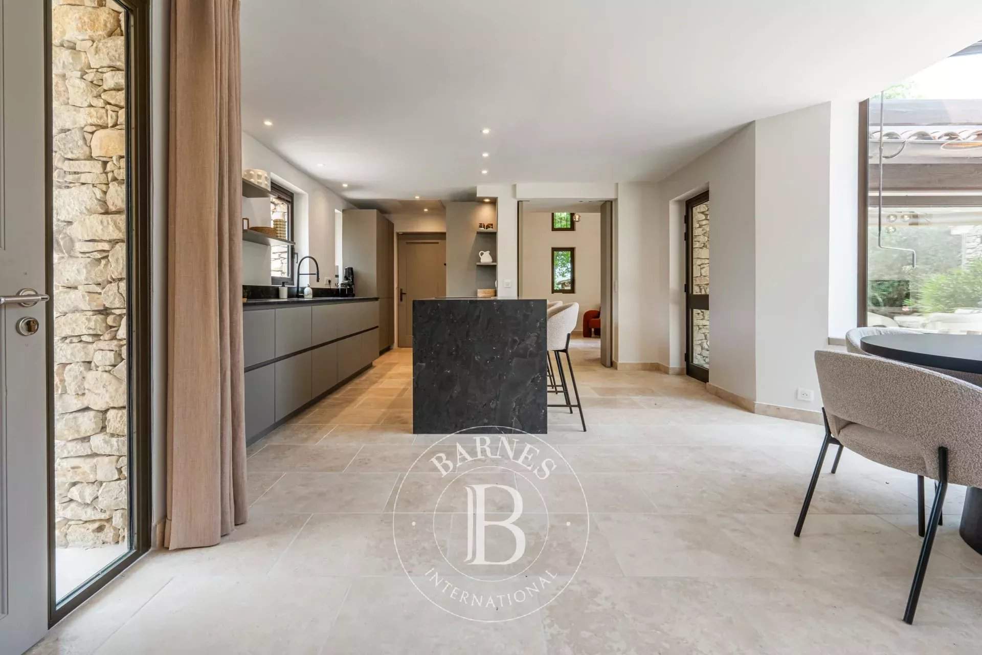 Gordes  - House 5 Bedrooms - picture 10