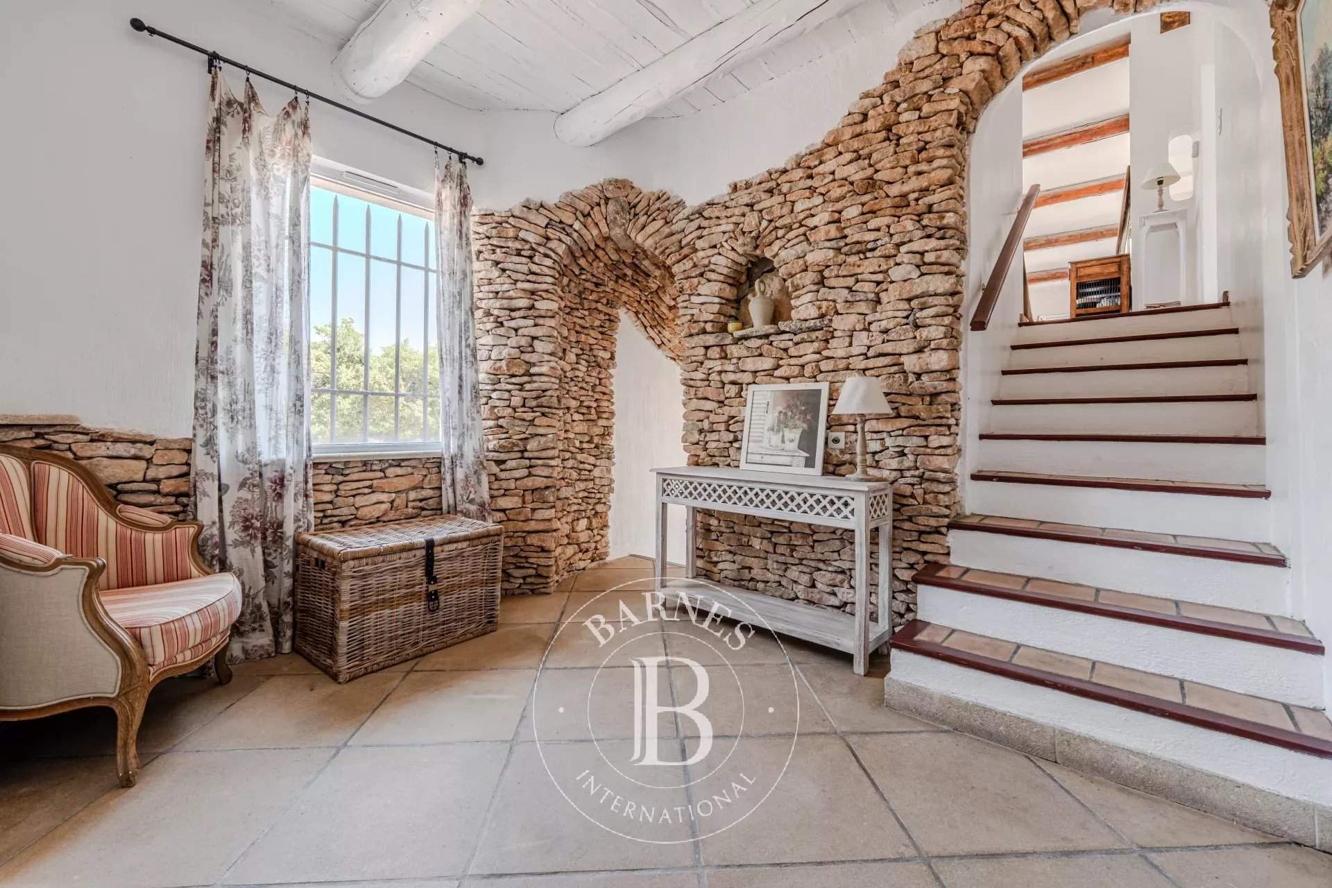 Bonnieux  - Mas 6 Bedrooms - picture 12