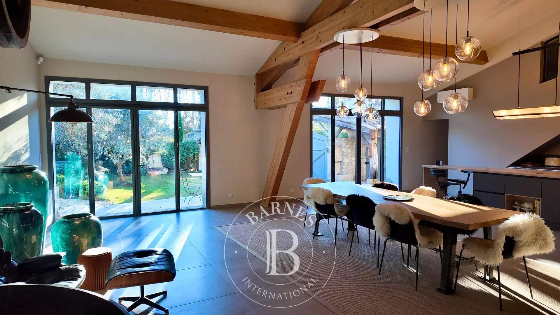 Pernes-les-Fontaines  - Casa de pueblo 11 Cuartos 8 Habitaciones - picture 12