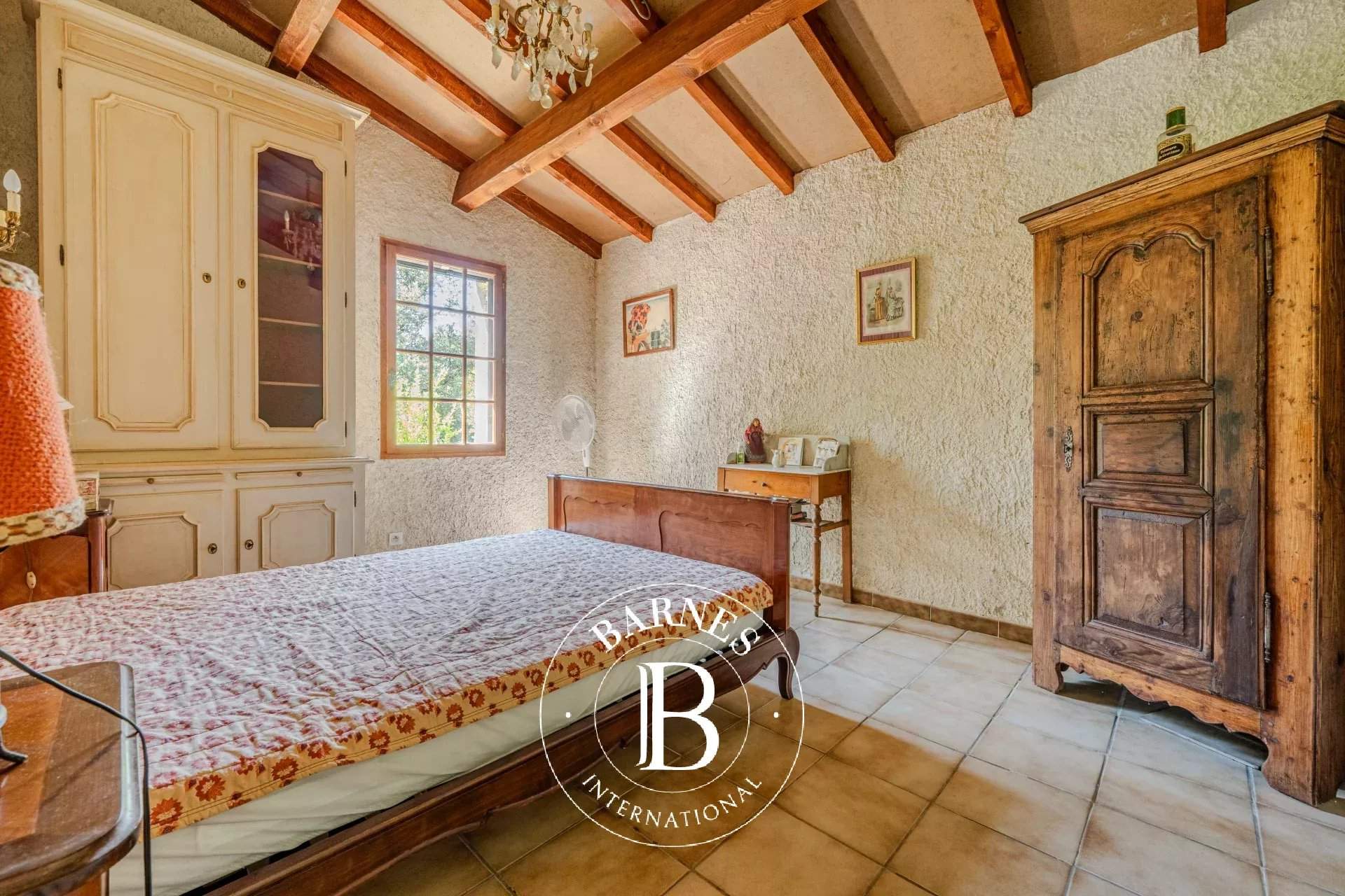 Gordes  - House 4 Bedrooms - picture 9