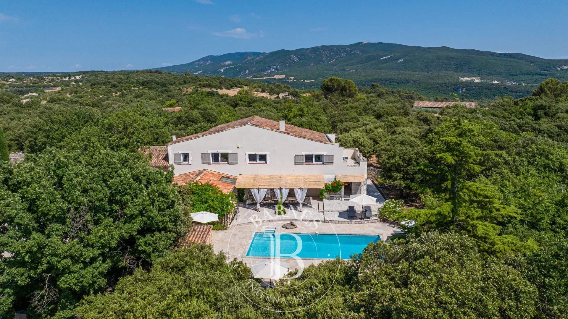 Bonnieux  - Mas 6 Bedrooms - picture 2