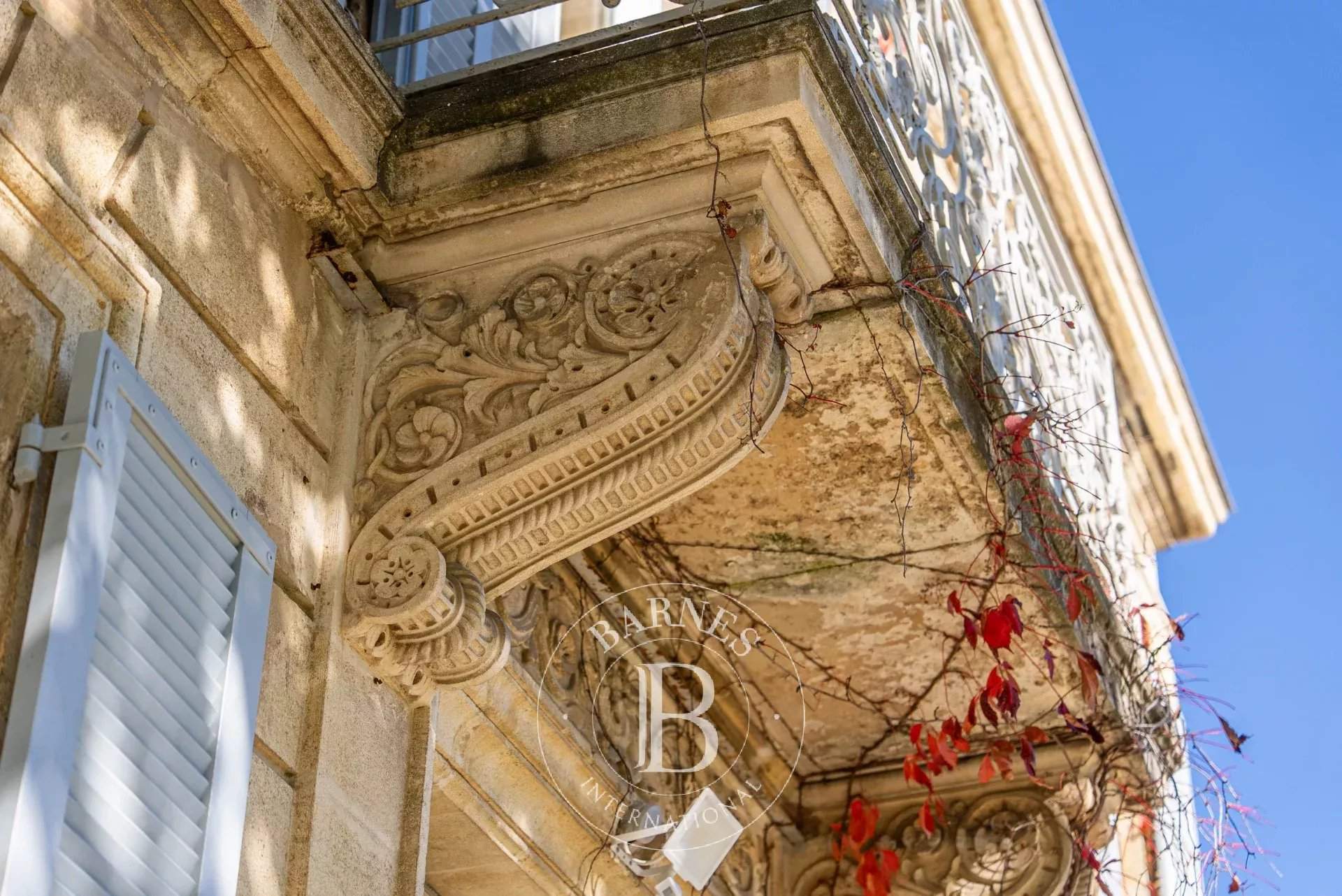 Avignon  - Immeuble 26 Pièces - picture 19