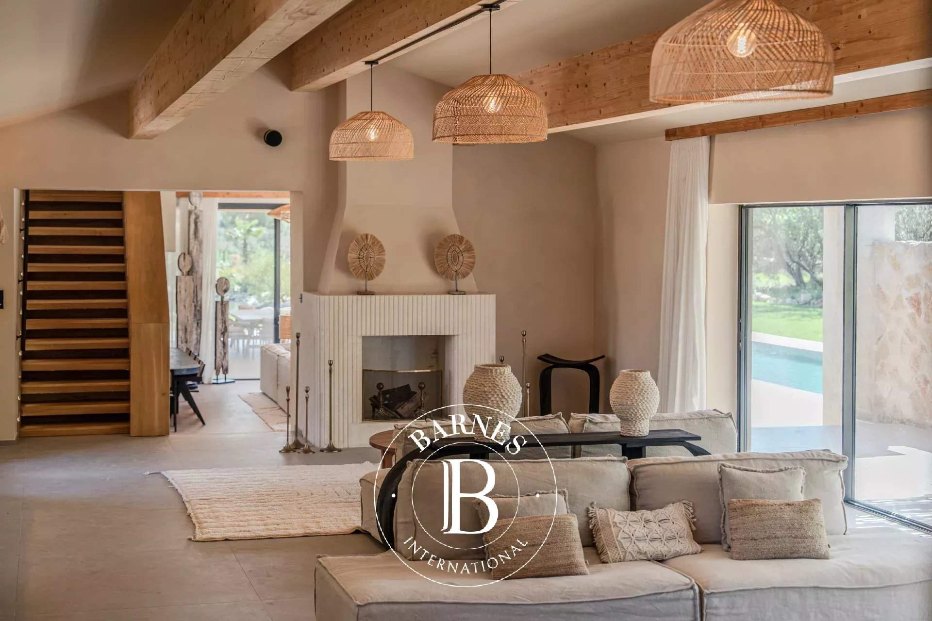 Eygalières  - Maison 8 Pi&egrave;ces 6 Chambres - picture 14