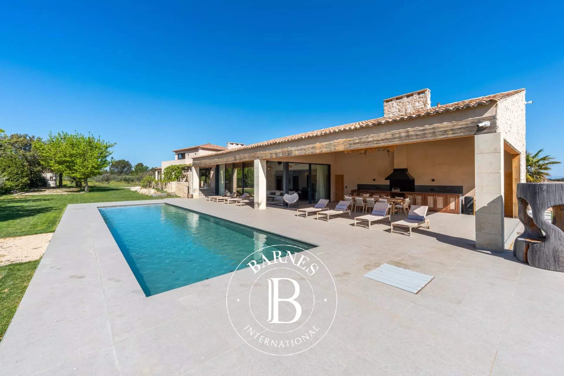 Eygalières  - Maison 8 Pi&egrave;ces 6 Chambres - picture 3