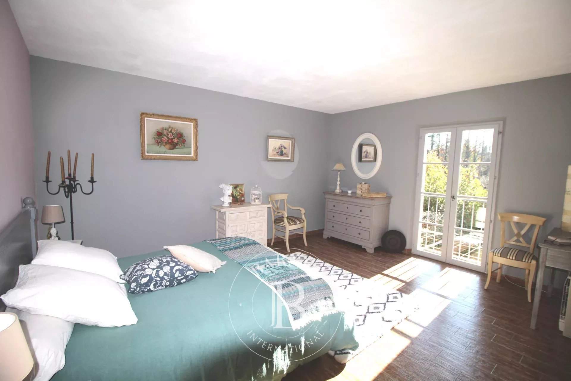 Eygalières  - House 4 Bedrooms - picture 8