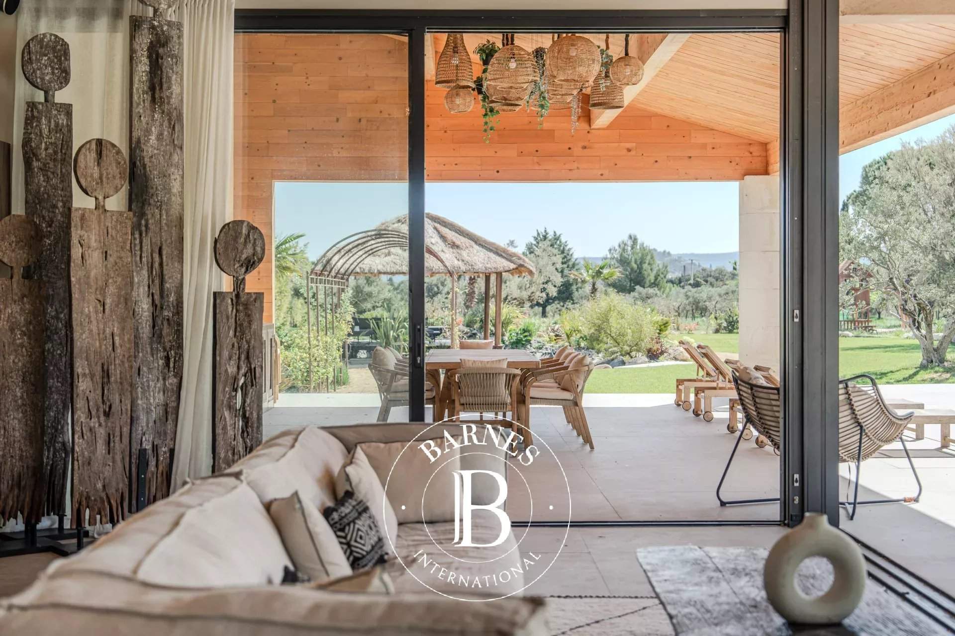 Eygalières  - Maison 8 Pi&egrave;ces 6 Chambres - picture 16