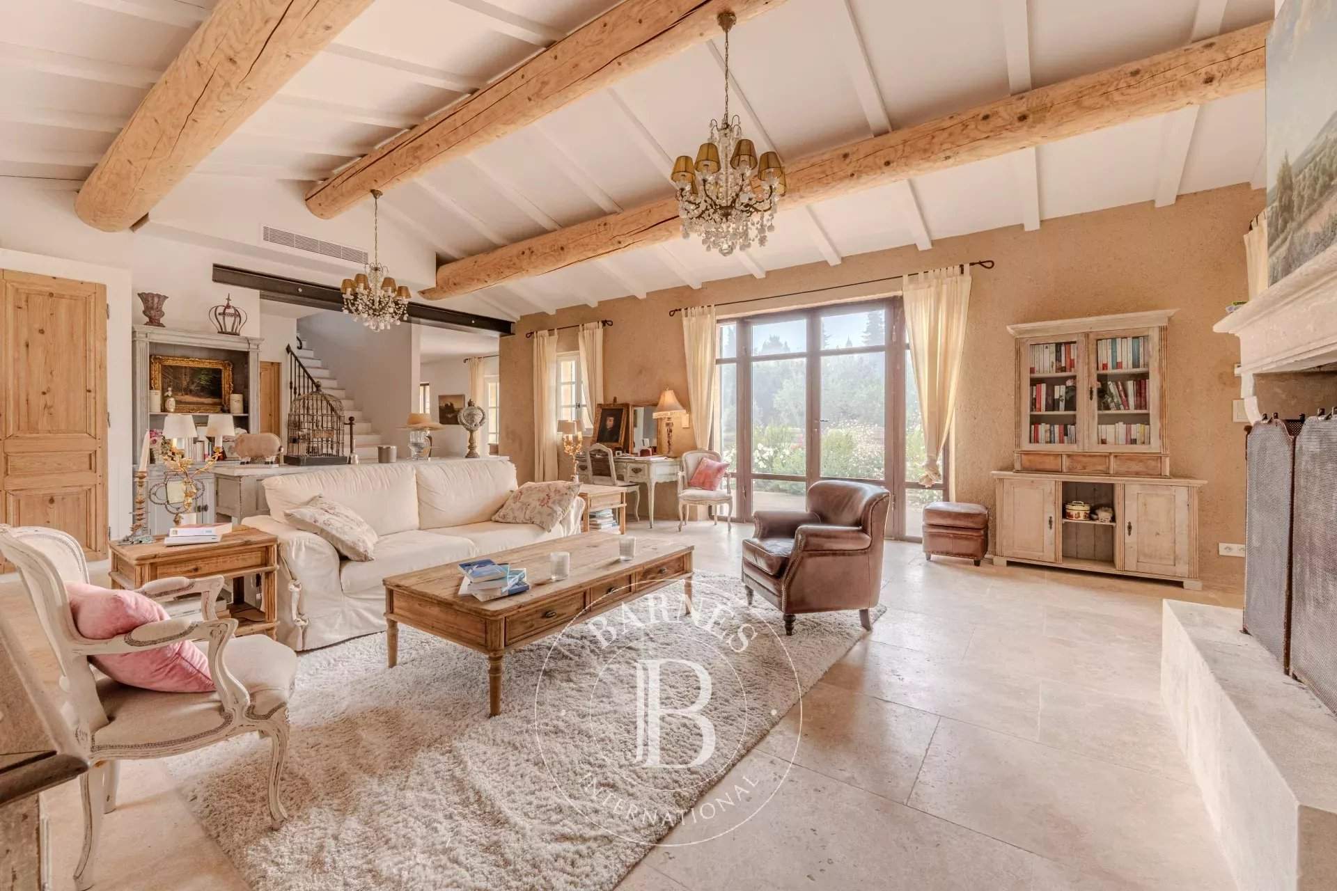 Eygalières  - House 6 Bedrooms - picture 8