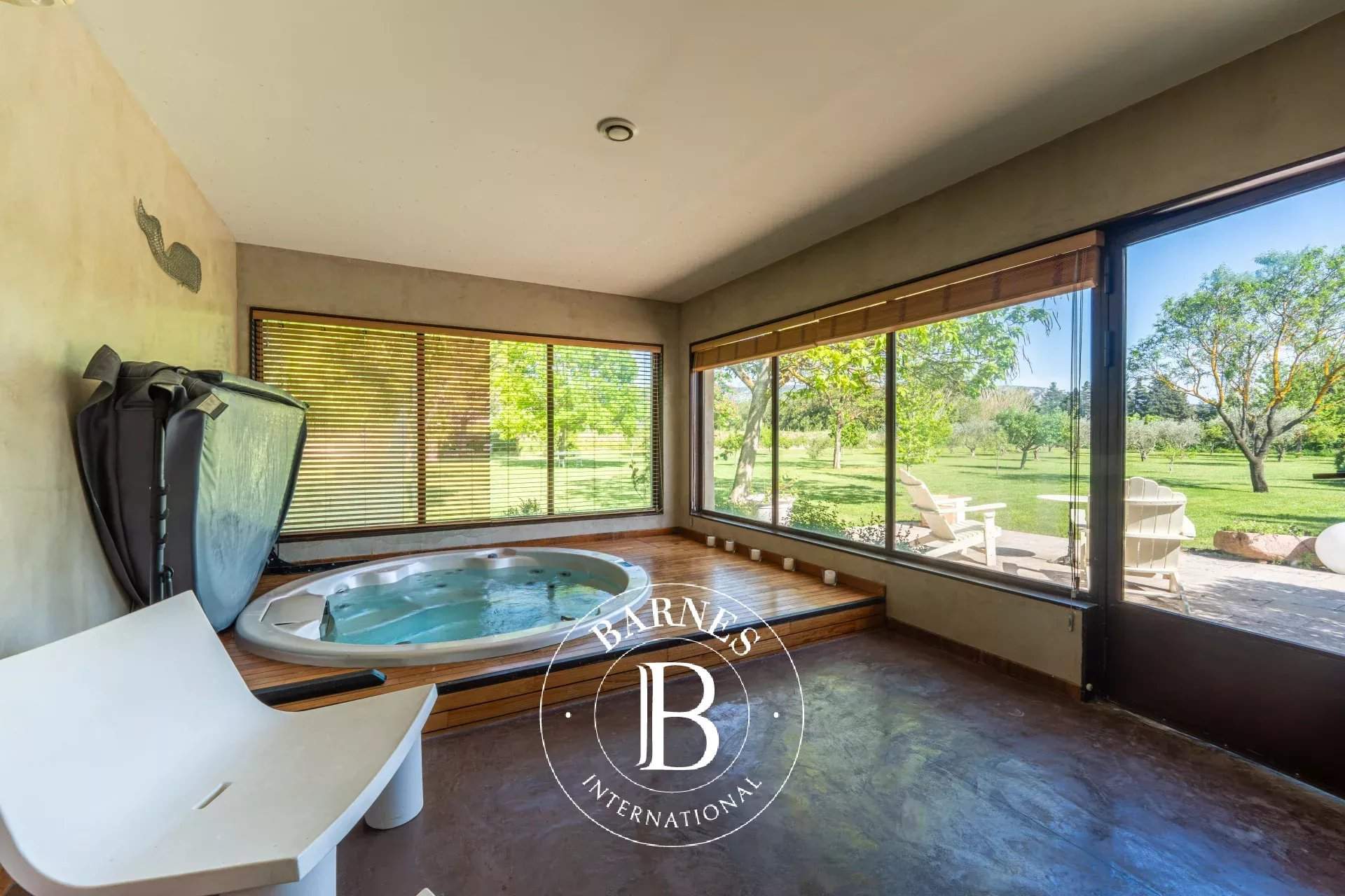 Cheval-Blanc  - Maison 12 Pi&egrave;ces 4 Chambres - picture 18