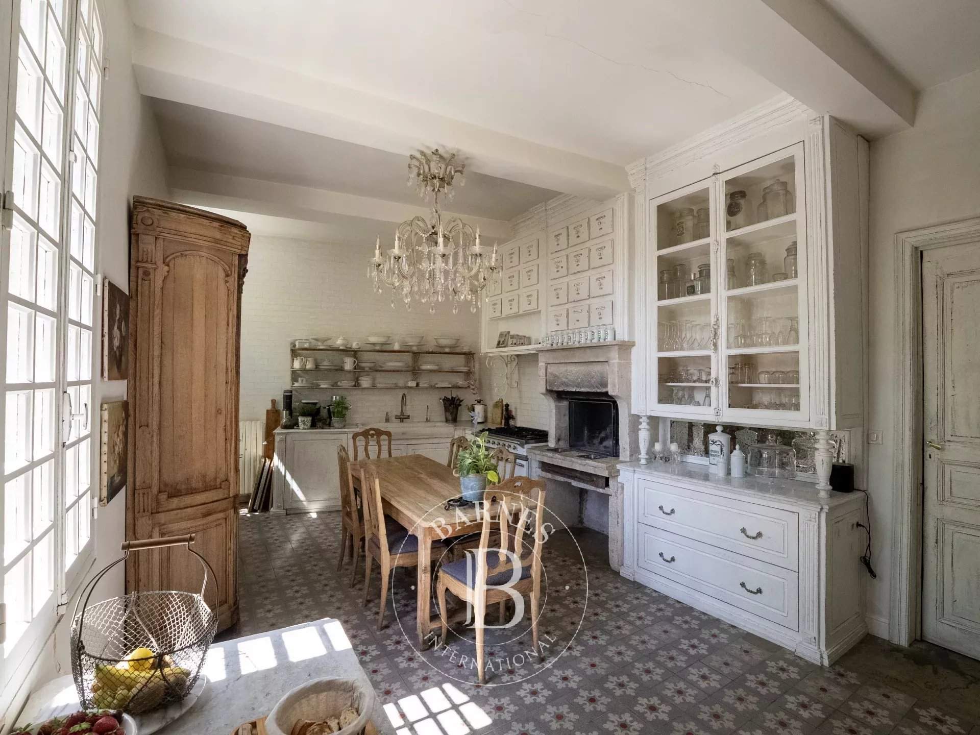 L'Isle-sur-la-Sorgue  - Maison 14 Pièces 7 Chambres - picture 12