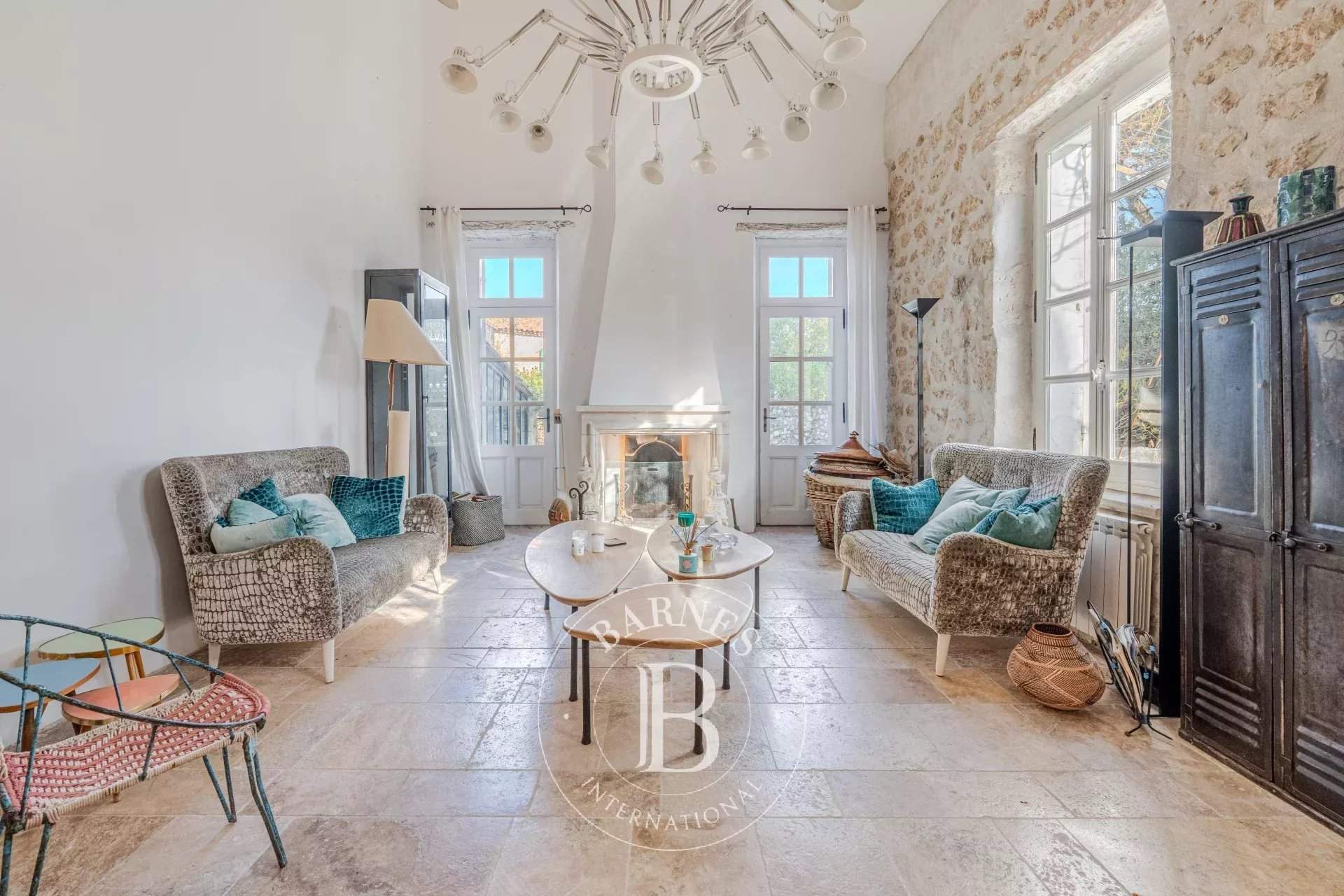 Eygalières  - House 3 Bedrooms - picture 4