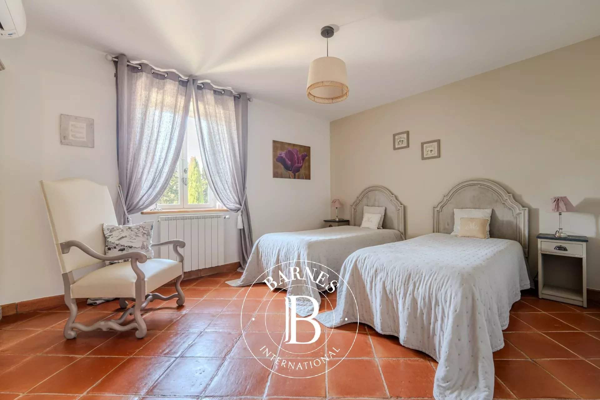 Cheval-Blanc  - Maison 12 Pi&egrave;ces 4 Chambres - picture 15