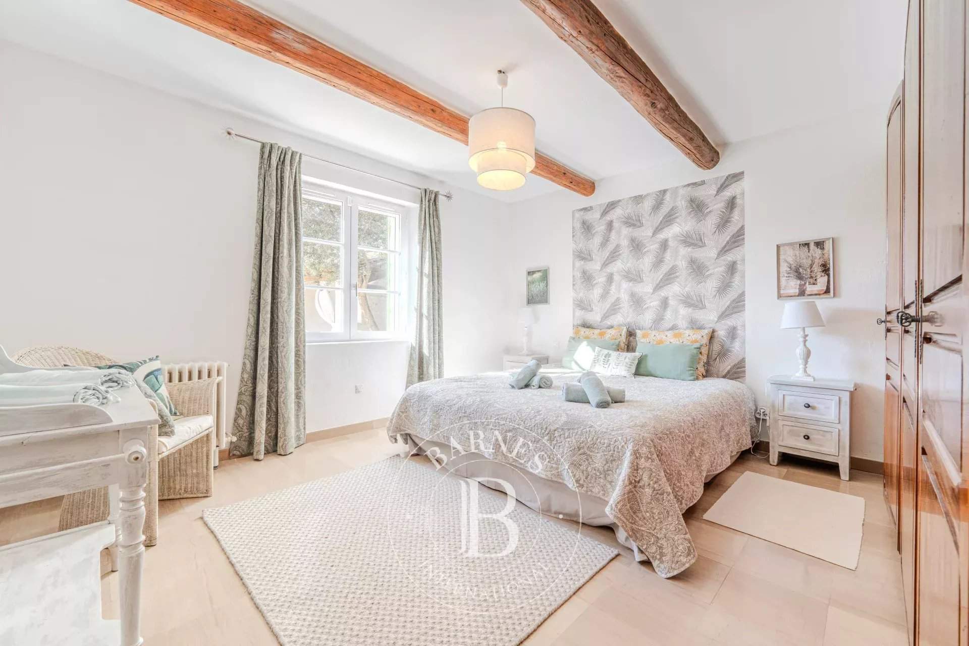 Cavaillon  - Maison de village 8 Pi&egrave;ces 5 Chambres - picture 15