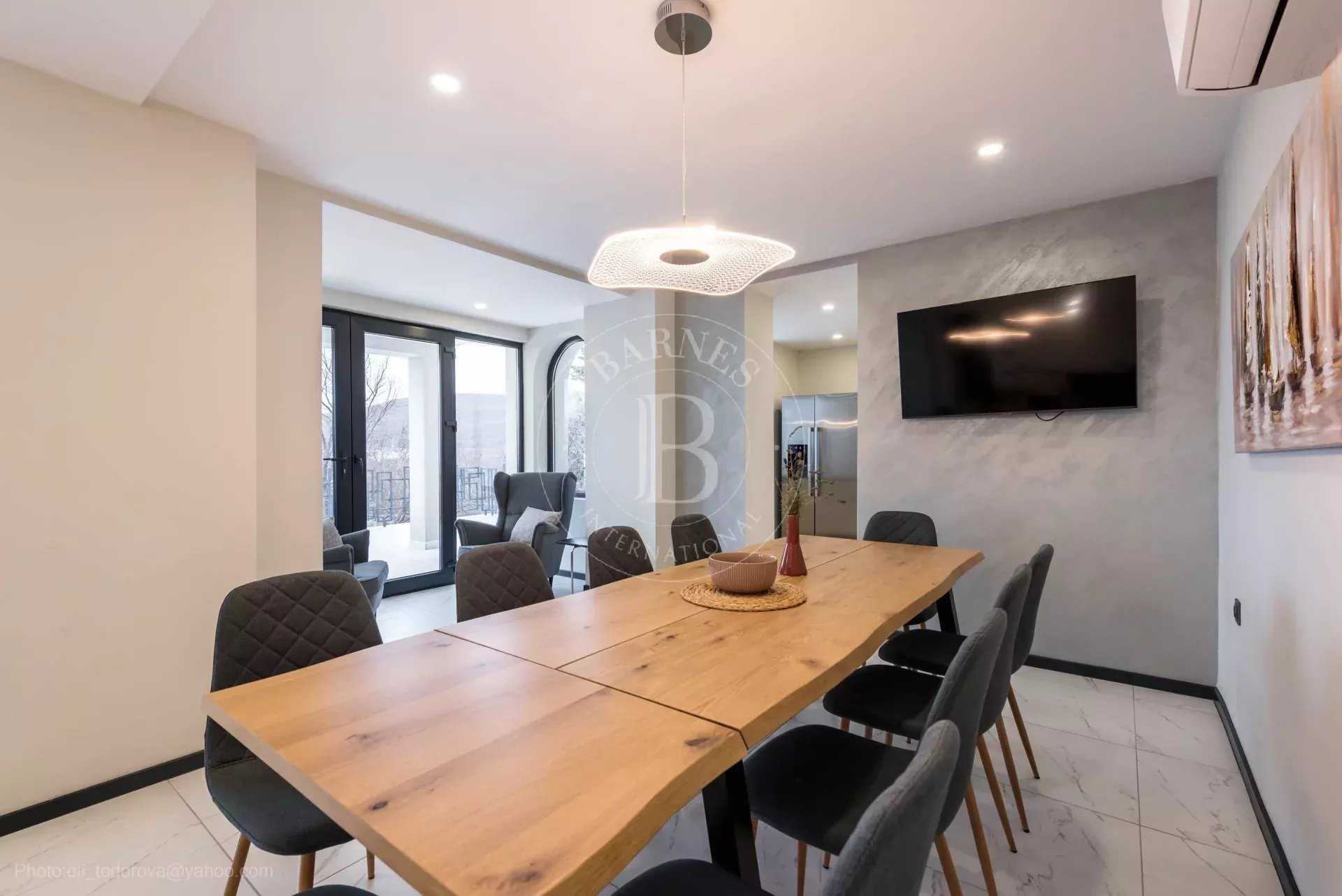 Balchik  - Maison 7 Pi&egrave;ces 5 Chambres